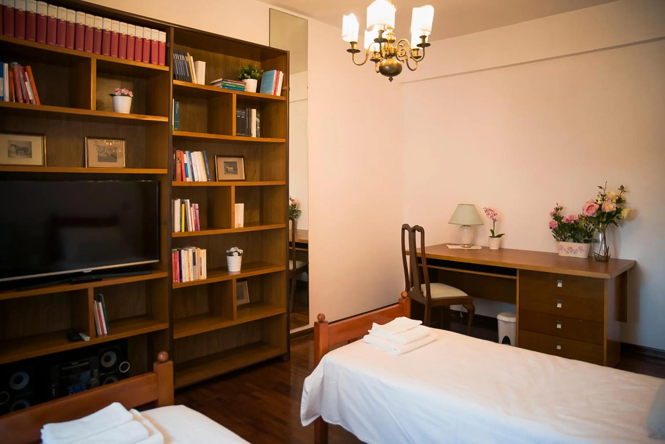 Photo of the whole room, Bed in Plumbird Boutique & Apartment