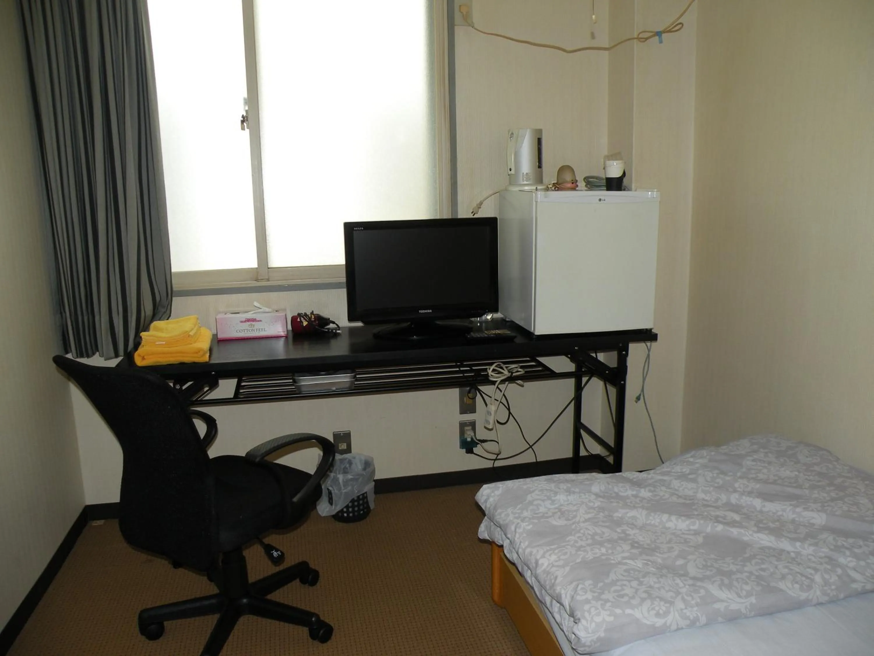 Bed in Business Hotel Minshuku Minato