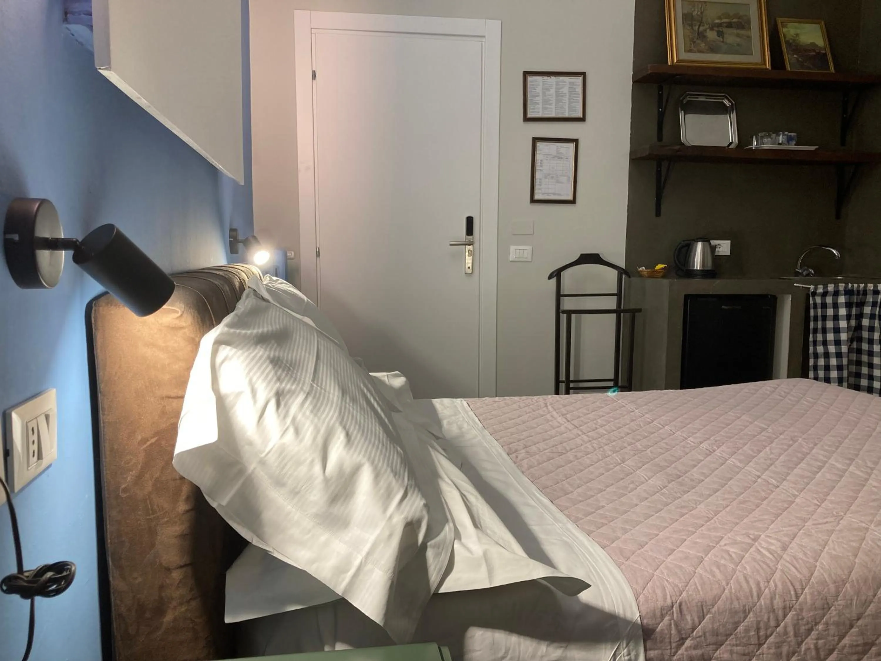 Bed in Hotel Calypso