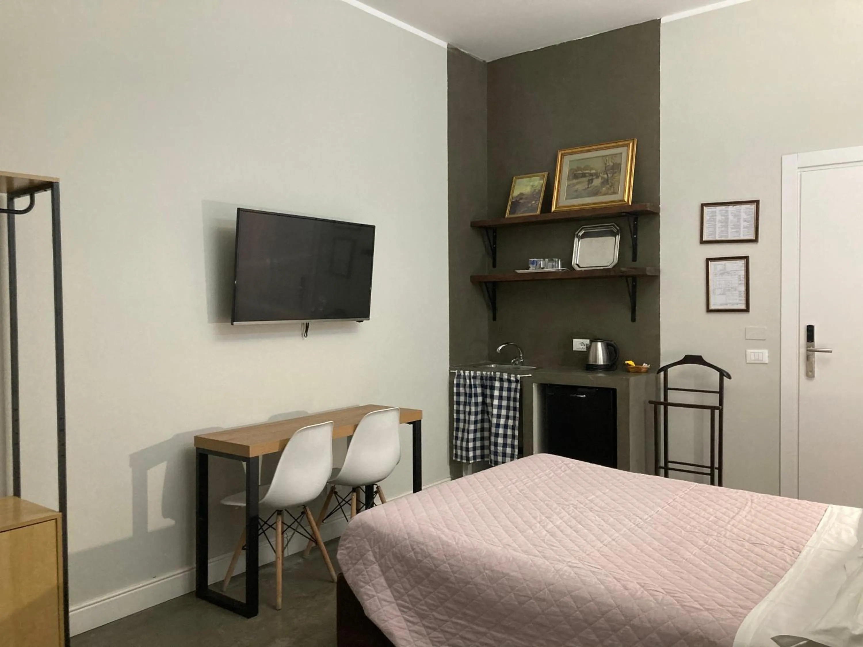 Bed in Hotel Calypso