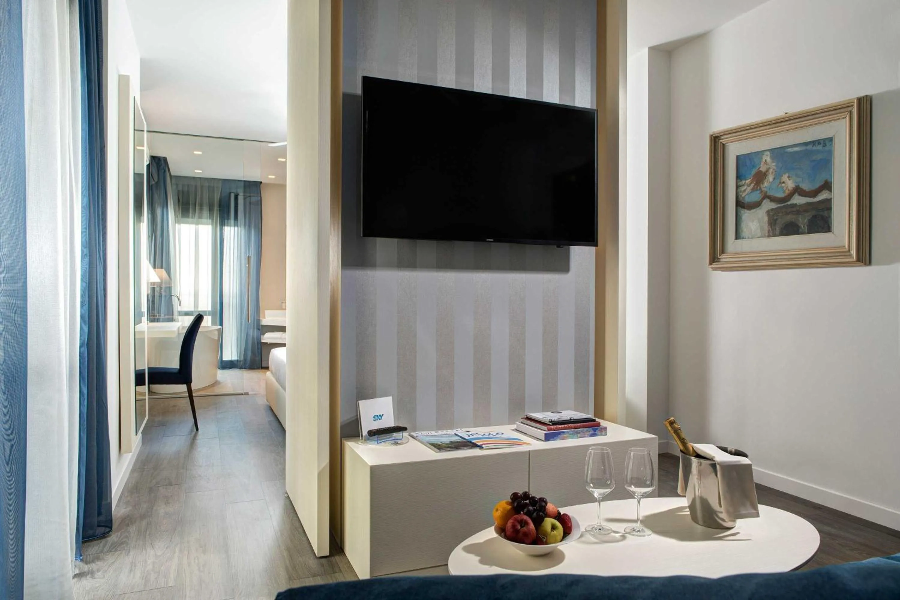 Photo of the whole room, Bed in Hotel Byron Bellavista