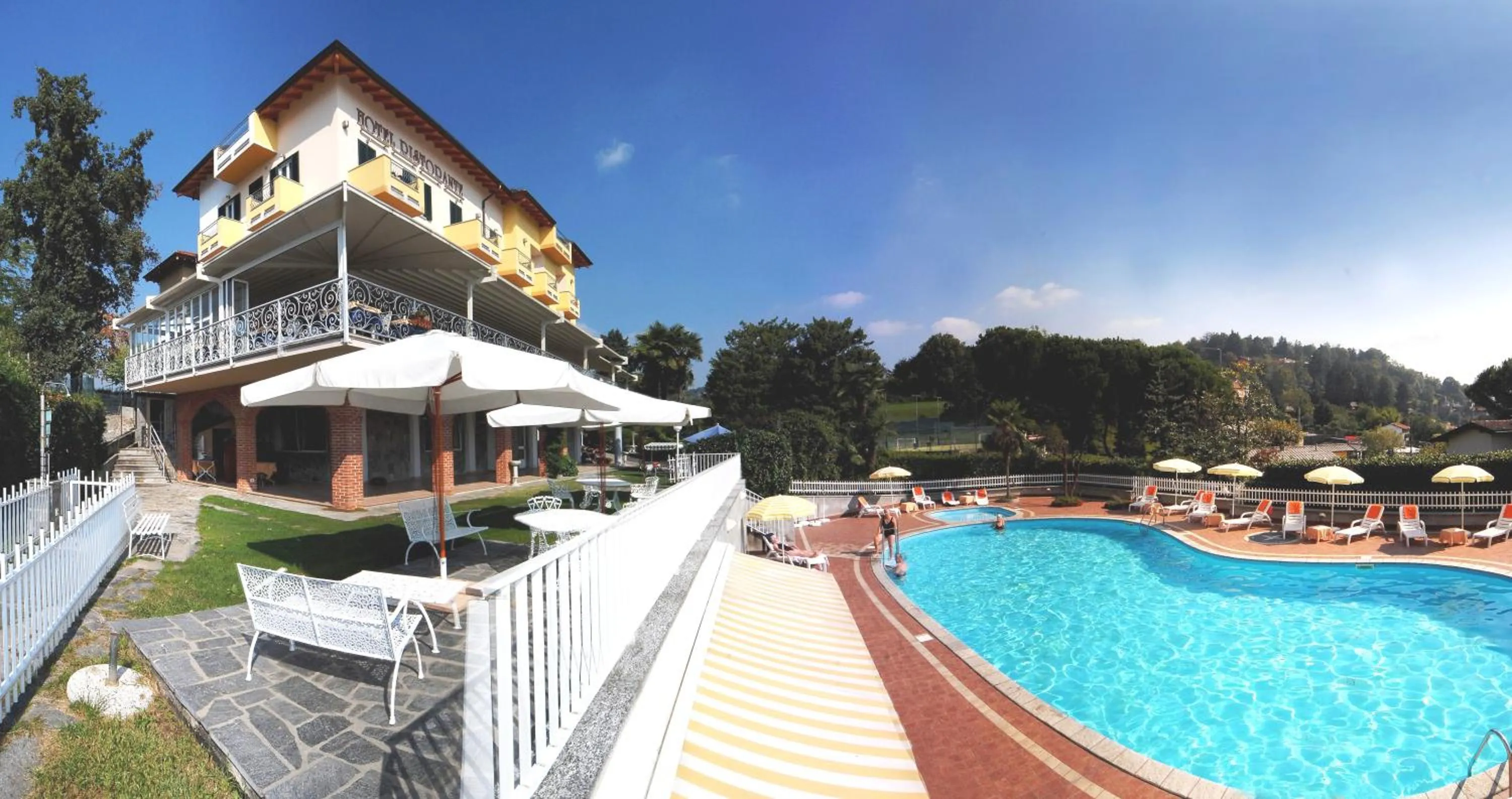 Swimming pool in Hotel La Bussola