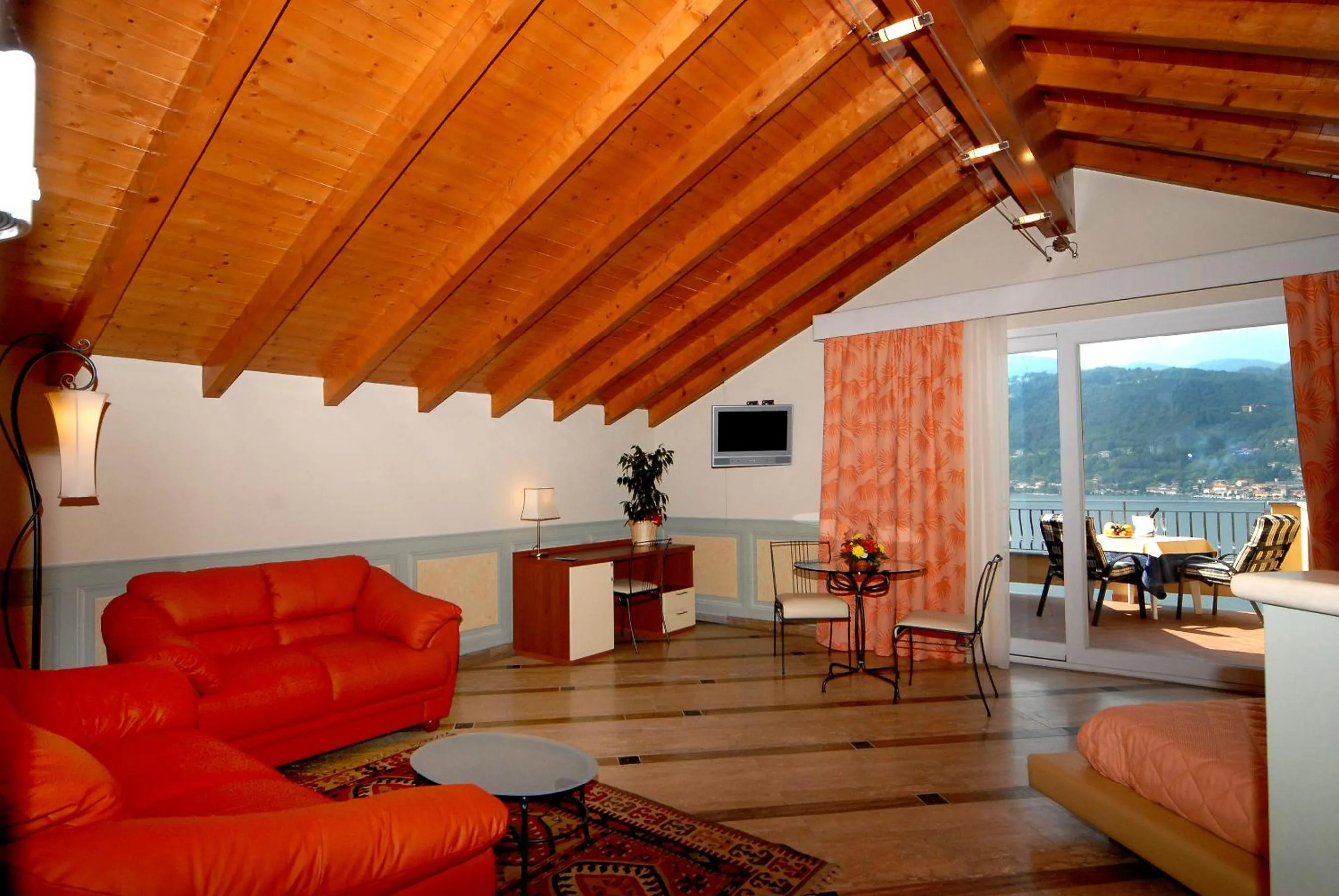 Lake view in Hotel La Bussola