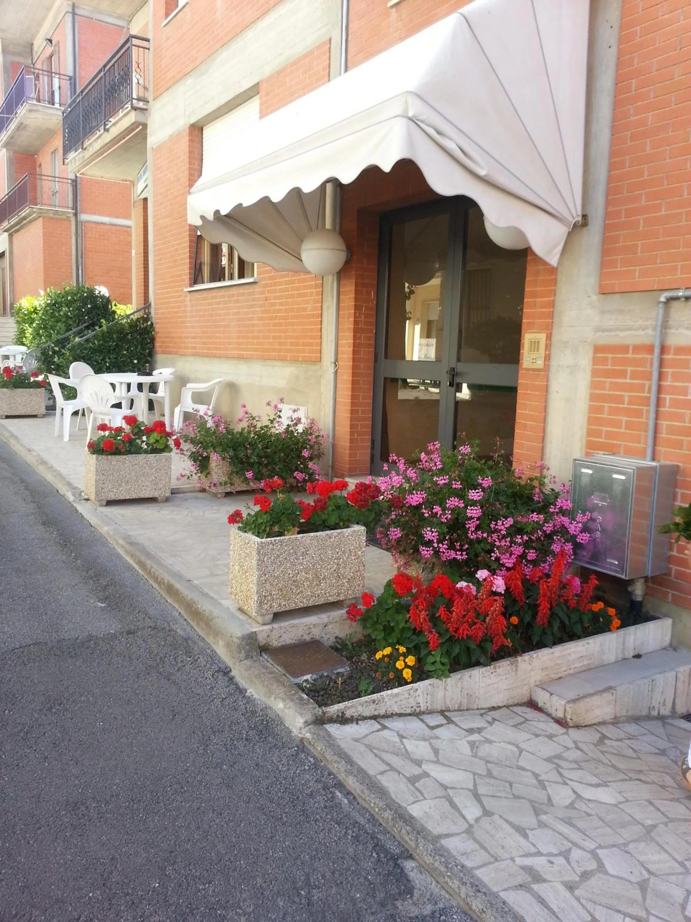 Facade/entrance in Hotel Marvin