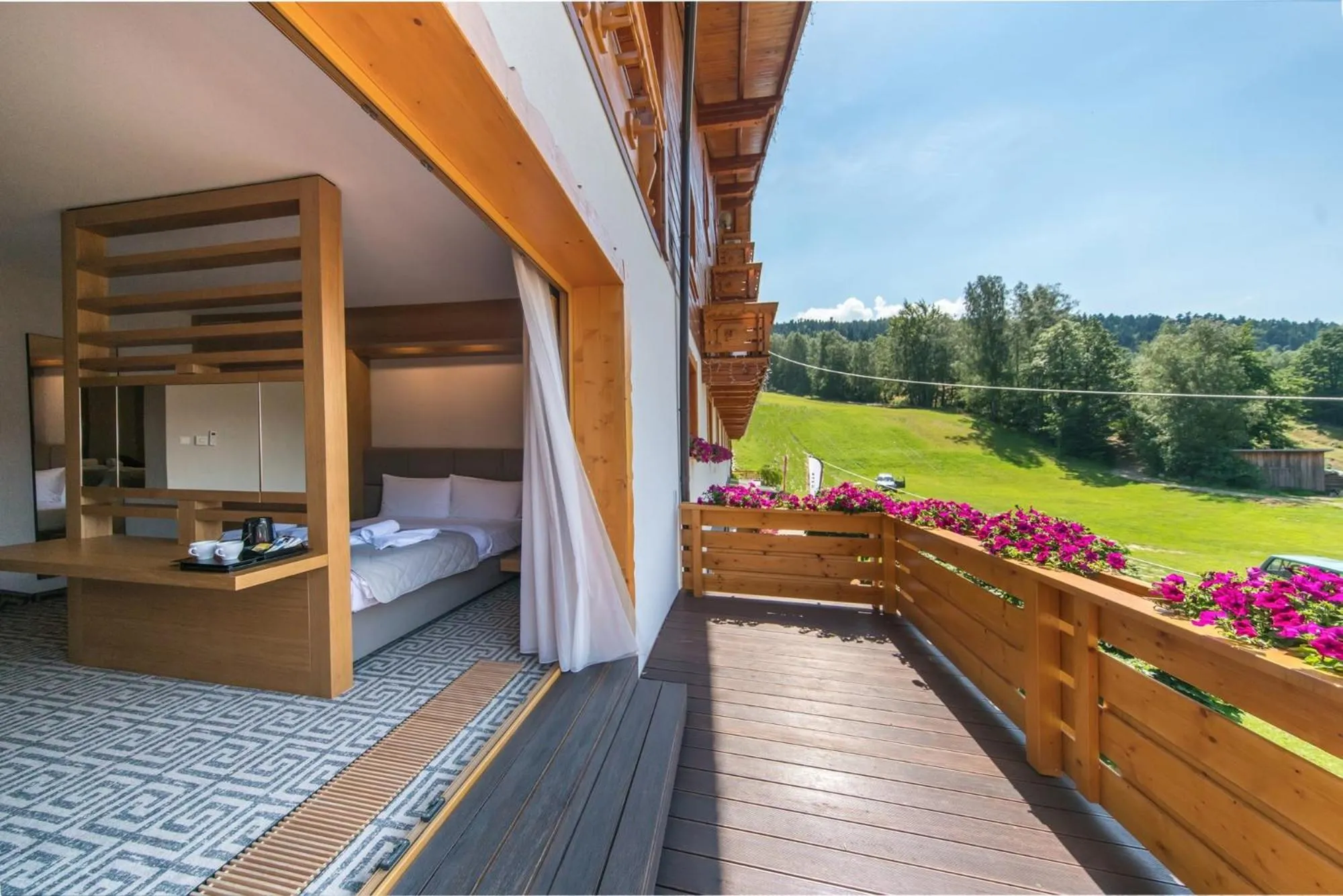 Bed in Hotel META Resort & Vine SPA