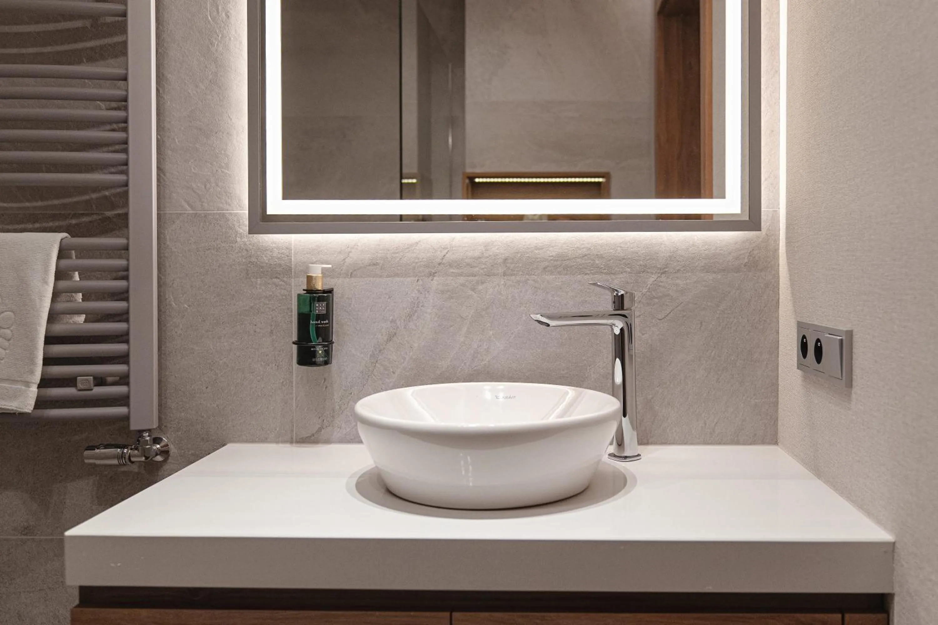 Photo of the whole room in Hotel META Resort & Vine SPA