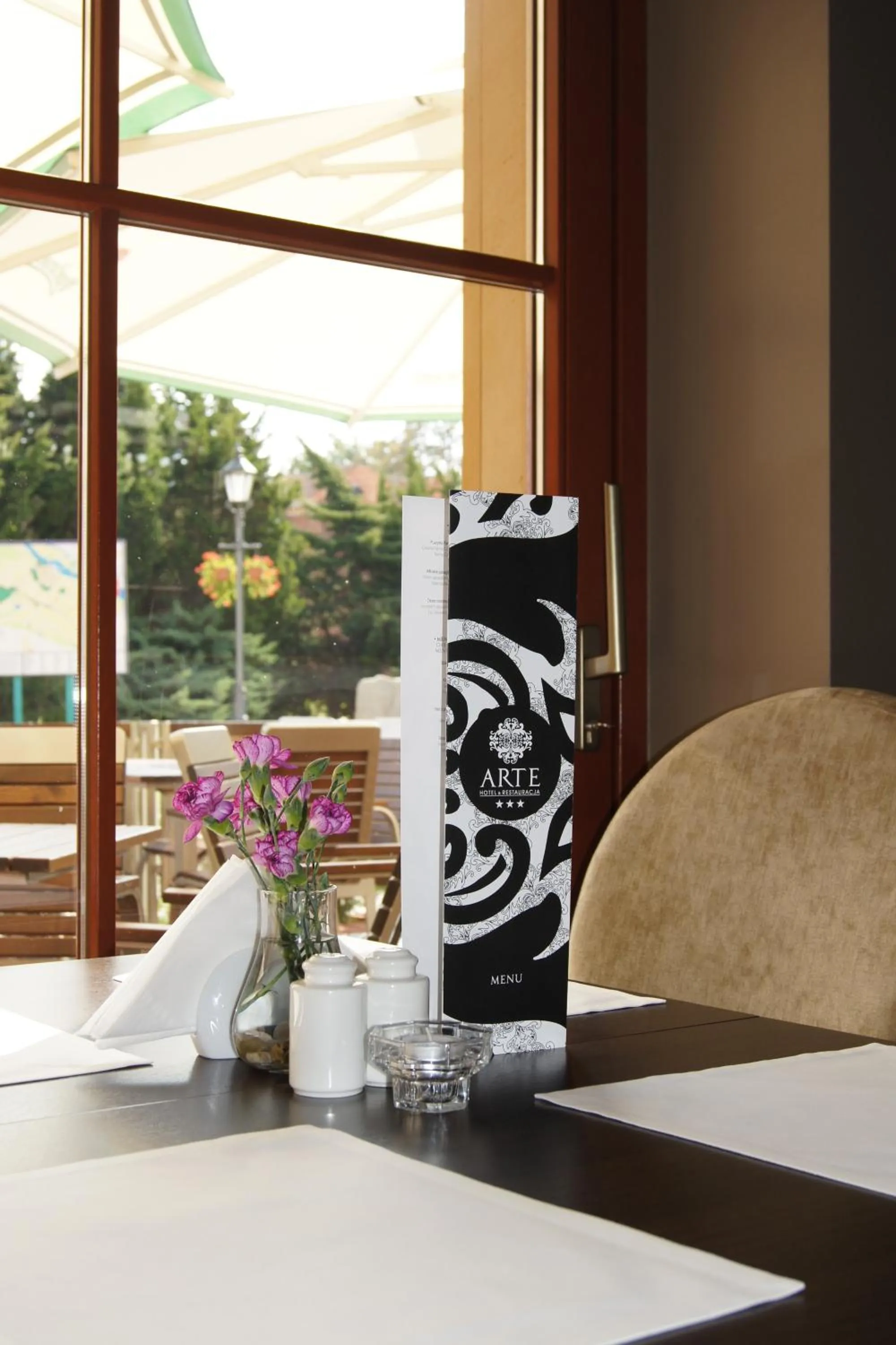 Restaurant/places to eat in Arte