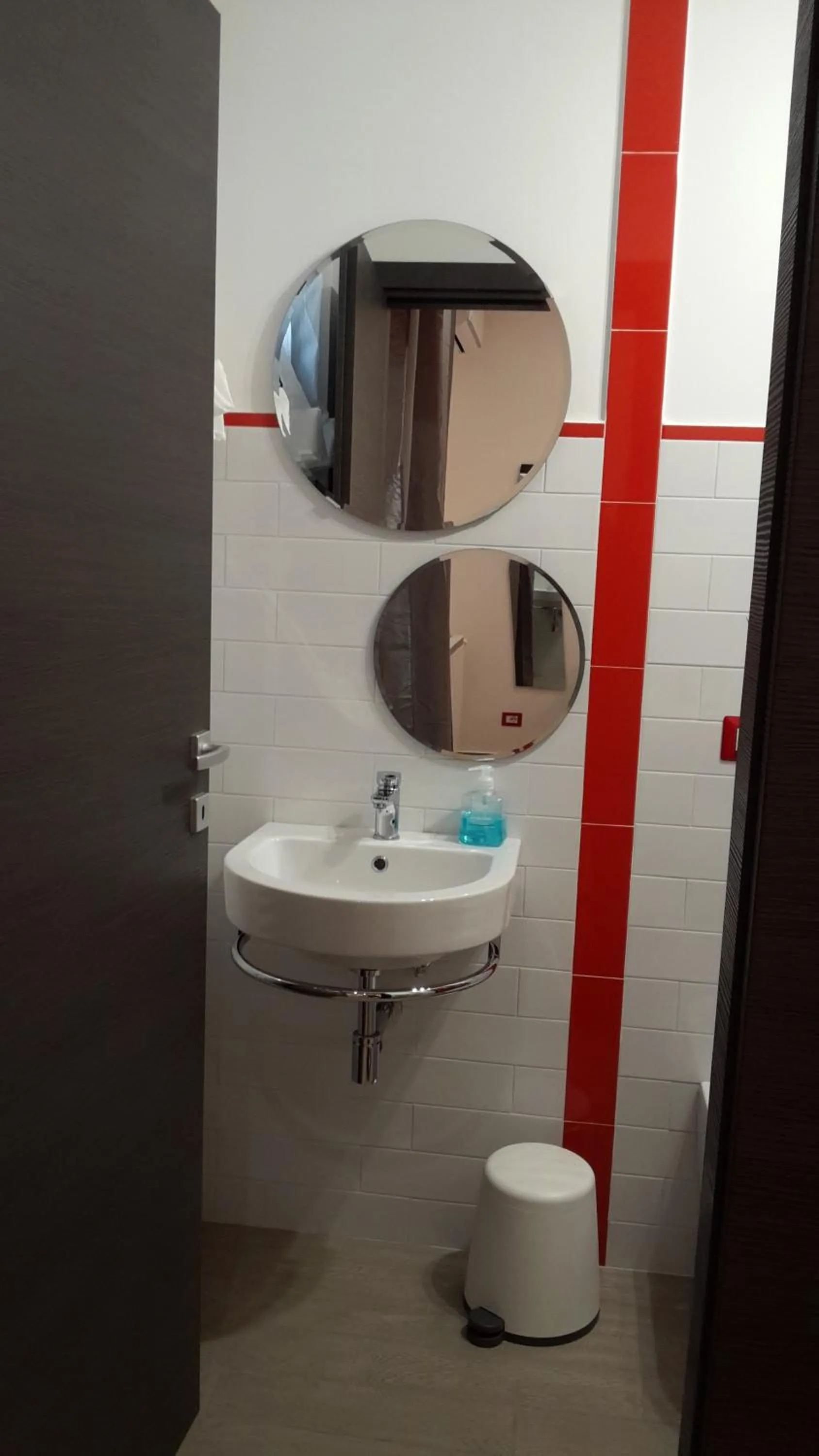 Bathroom in EtnaSpecial