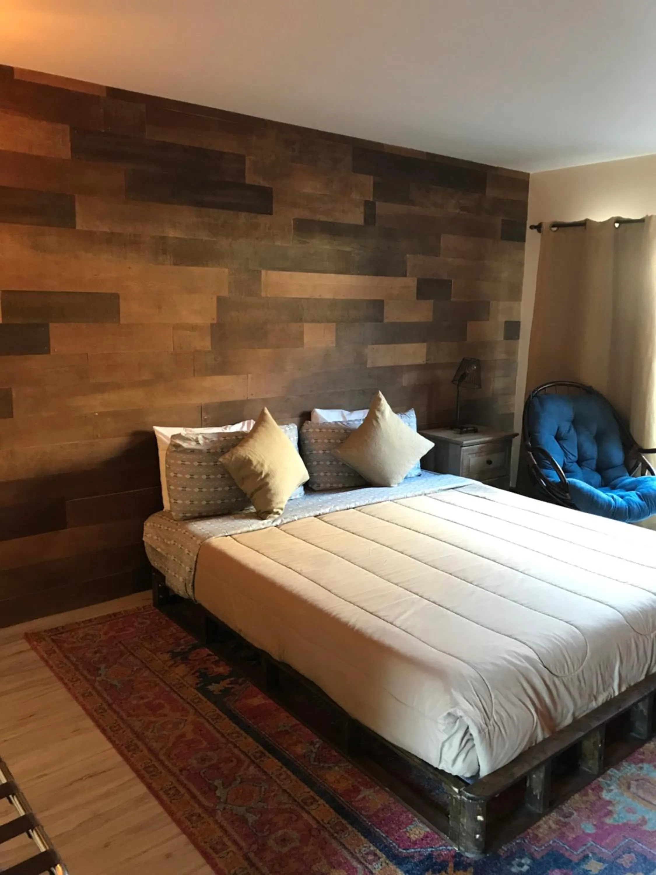 Bedroom, Bed in Delos Reyes Palm Springs