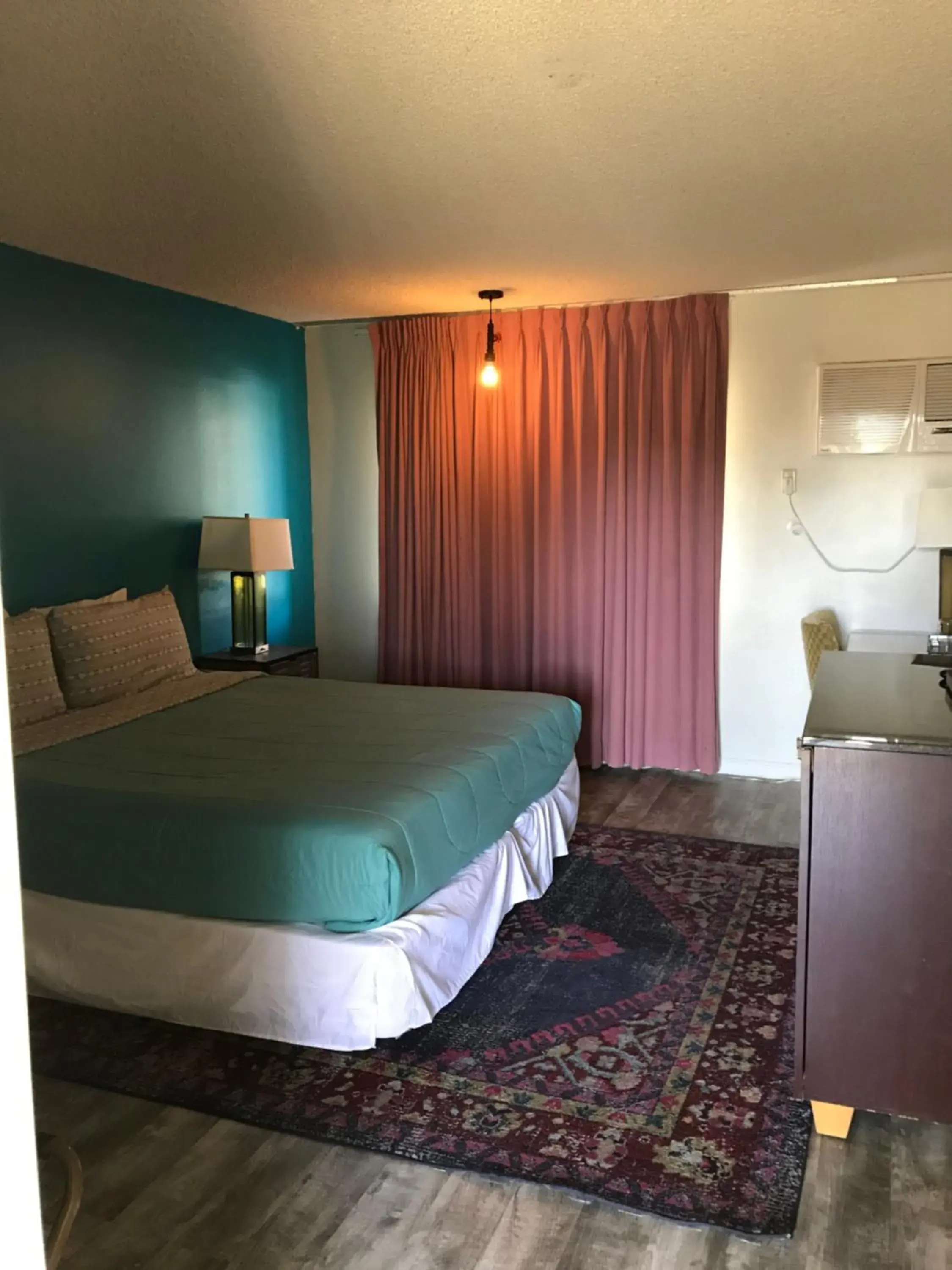 King Room with Mountain View in Delos Reyes Palm Springs King Room with Mountain View in Delos Reyes Palm Springs