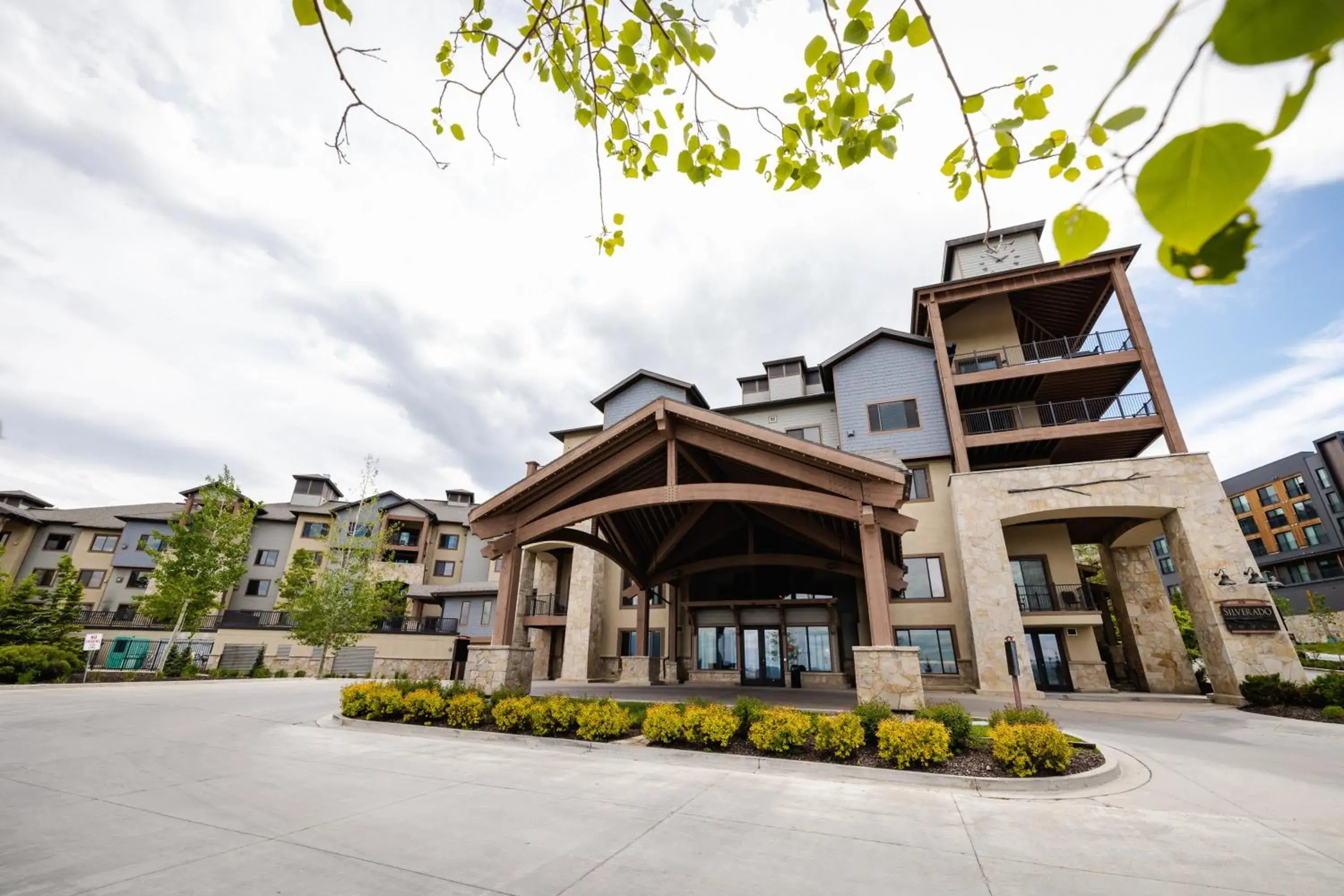 Property building in Silverado Lodge by Park City - Canyons Village Property building in Silverado Lodge by Park City - Canyons Village