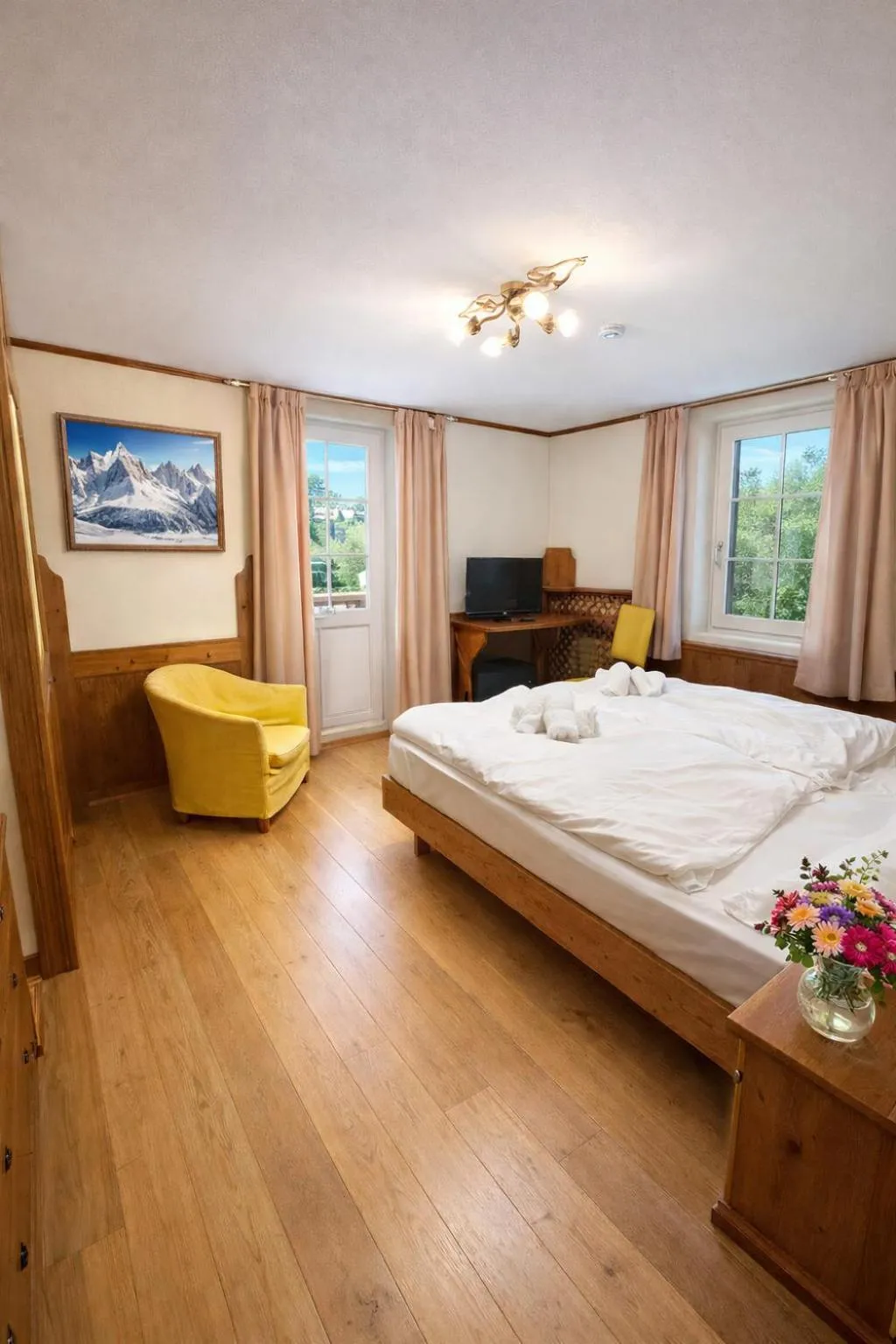 Bedroom, Bed in Parc Hotel Victoria