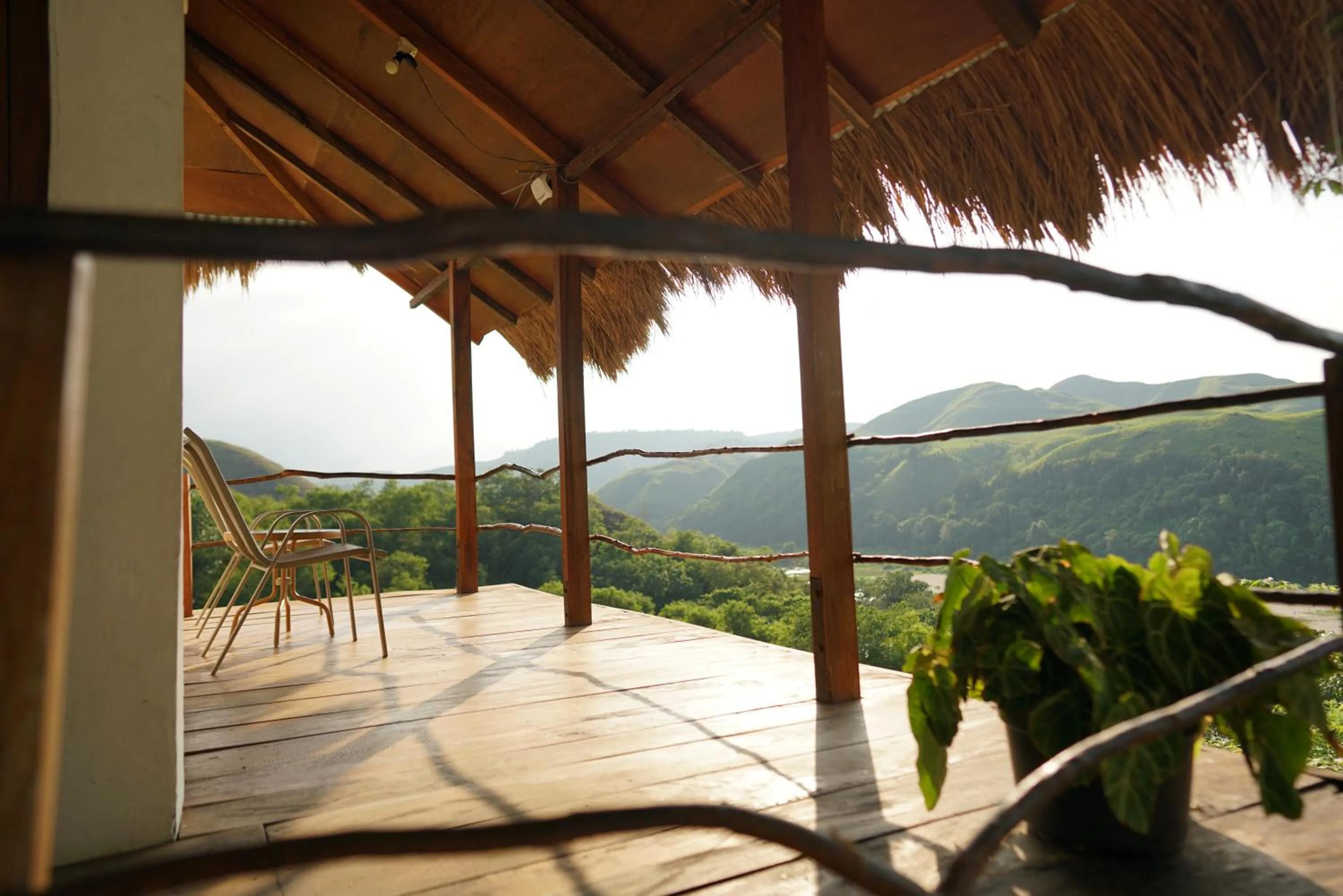 Morinda Villa and Resto