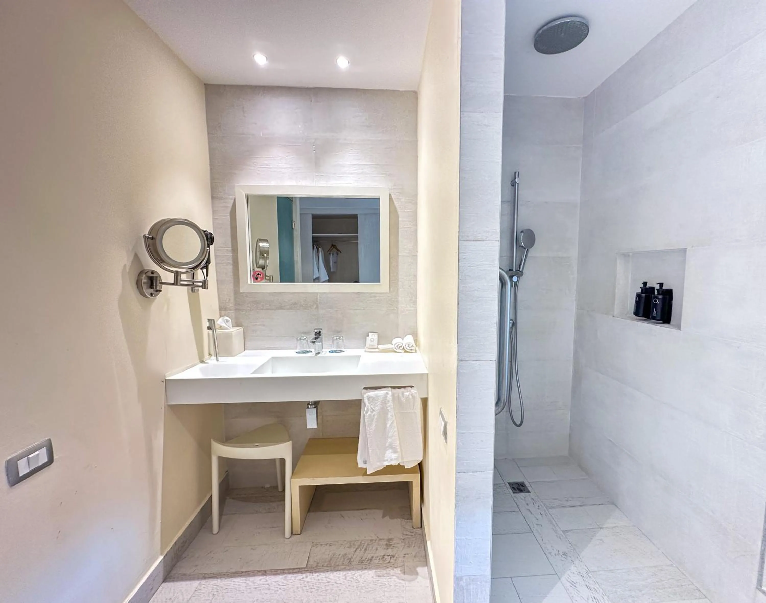 Shower in Catalonia Bayahibe - All Inclusive