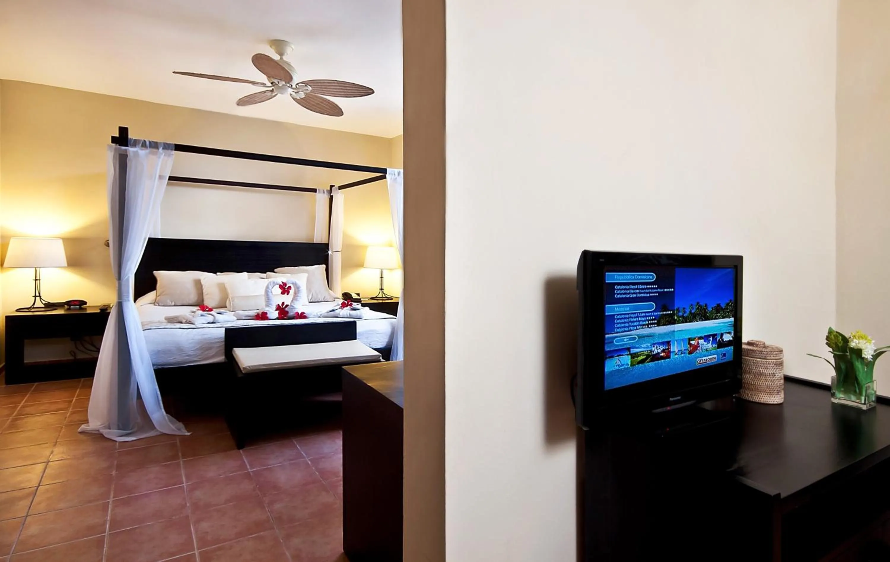 Photo of the whole room, Bed in Catalonia Bayahibe - All Inclusive