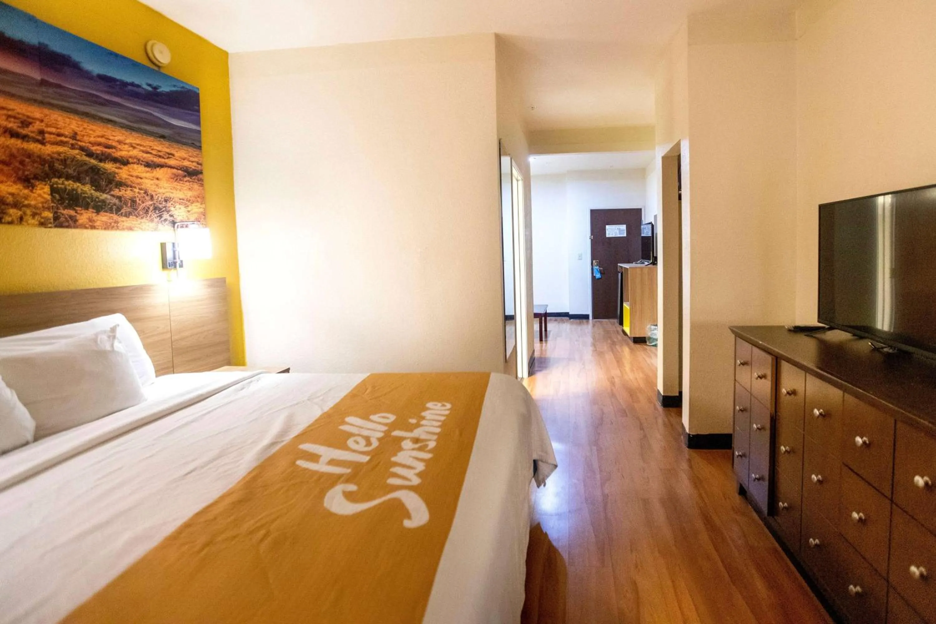 Photo of the whole room in Days Inn & Suites by Wyndham Houston North/Aldine