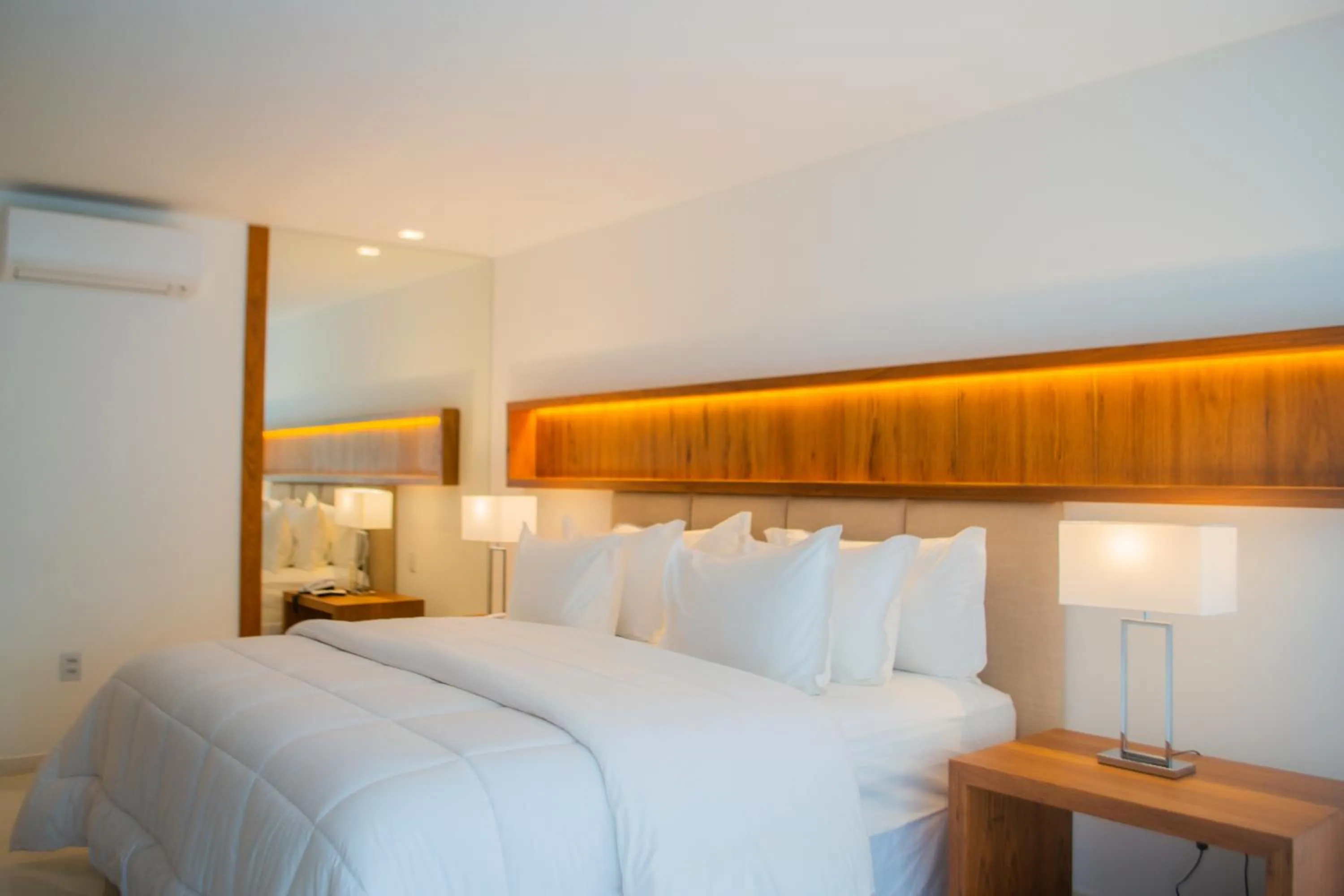 Bedroom, Bed in Pipa Lagoa Hotel