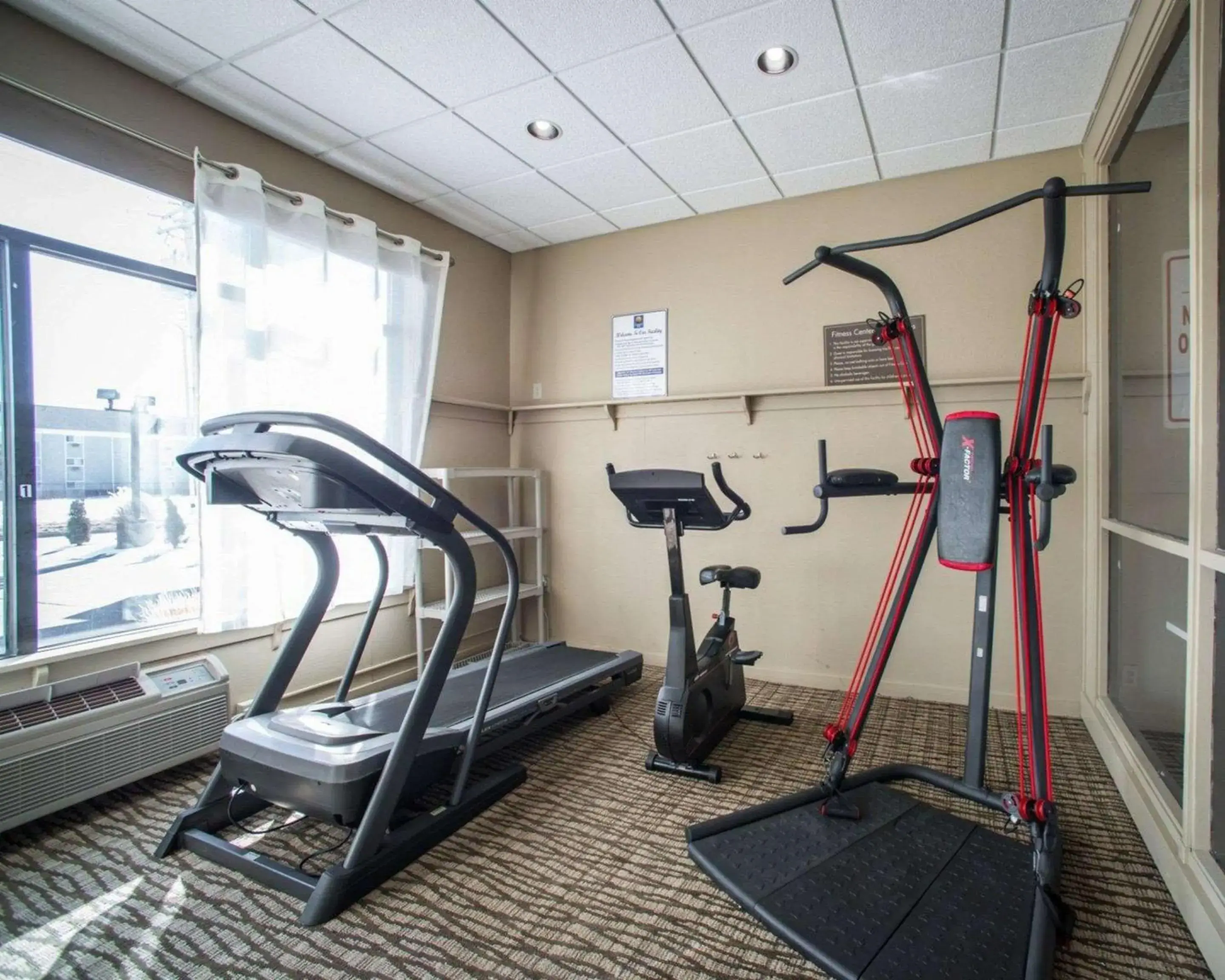 Fitness centre/facilities, Fitness Center/Facilities in Comfort Inn & Suites St. Louis-Hazelwood