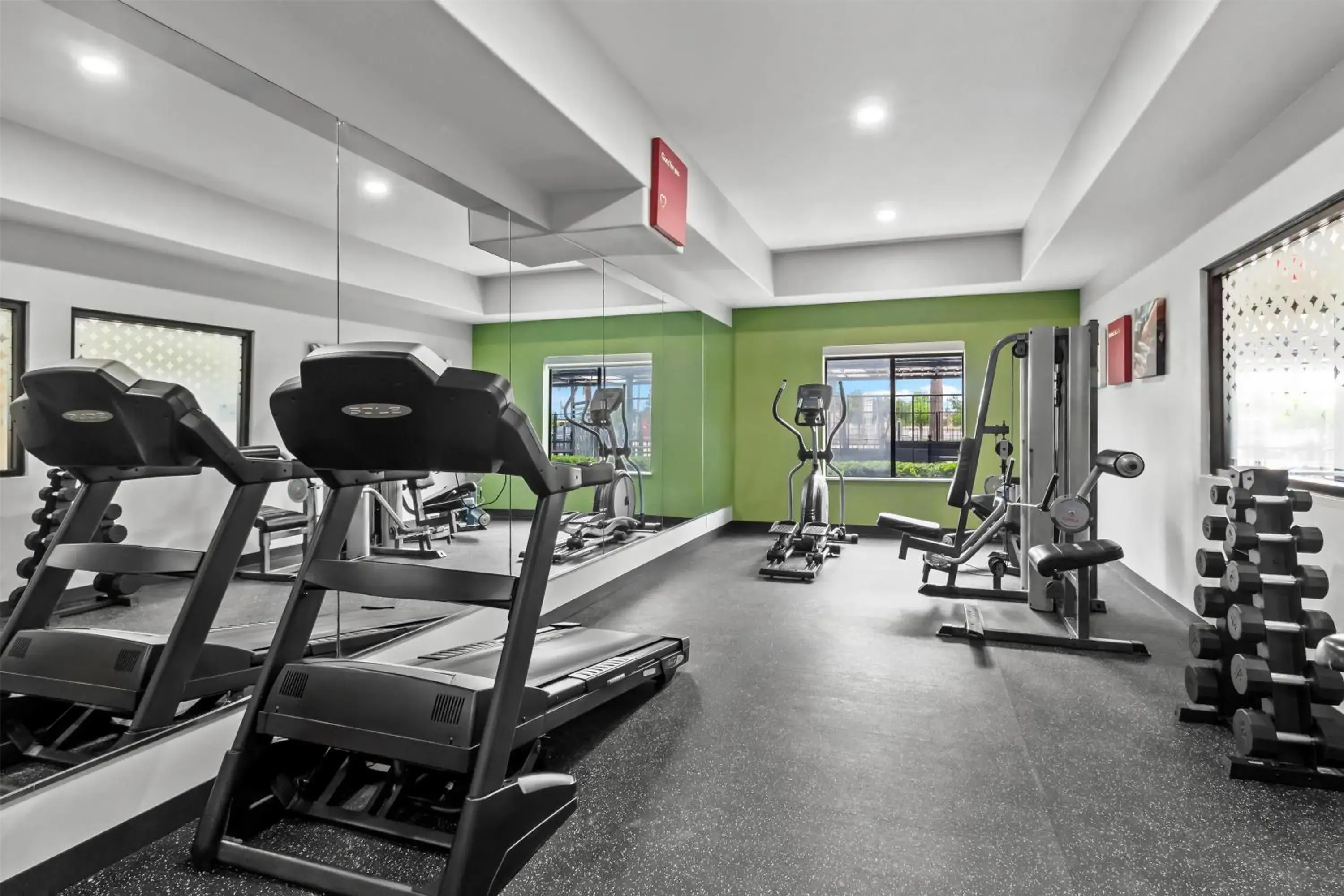Fitness centre/facilities in Spark By Hilton Houston Hobby Airport Fitness centre/facilities in Spark By Hilton Houston Hobby Airport