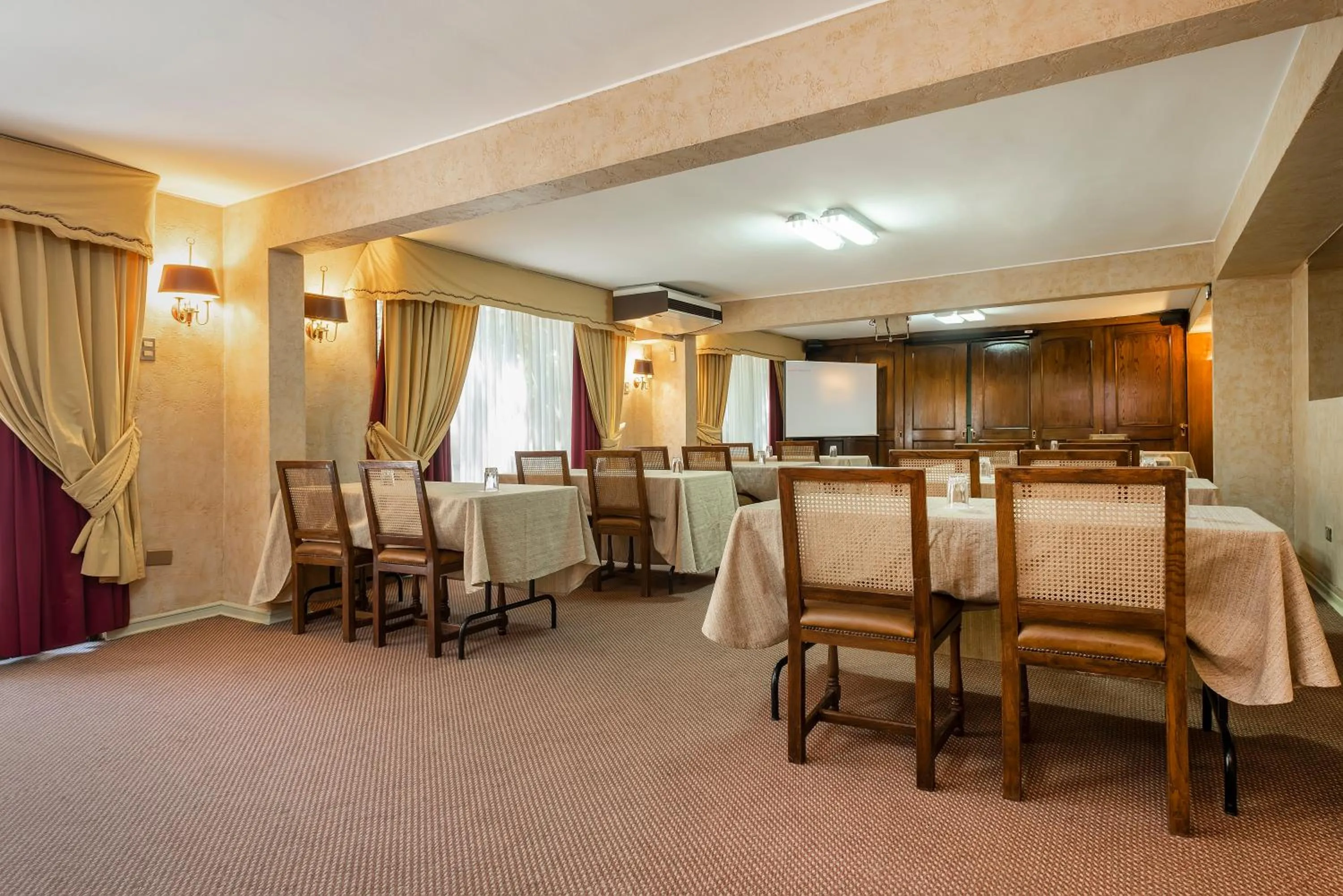 Meeting/conference room in Teclados Hotel