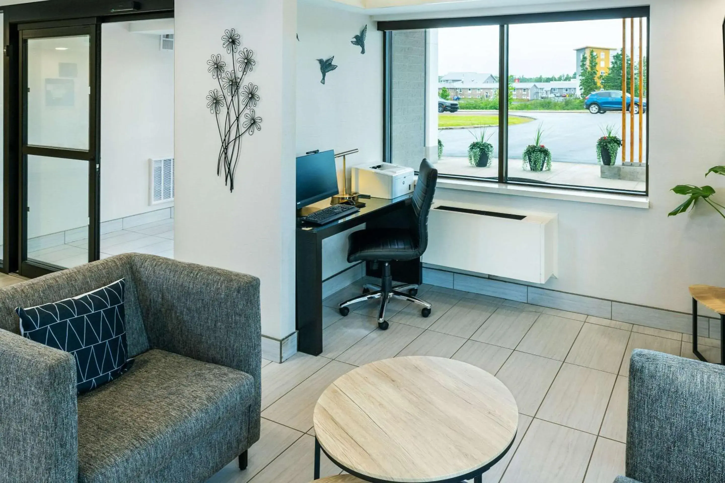 Lobby or reception in Comfort Inn Lobby or reception in Comfort Inn