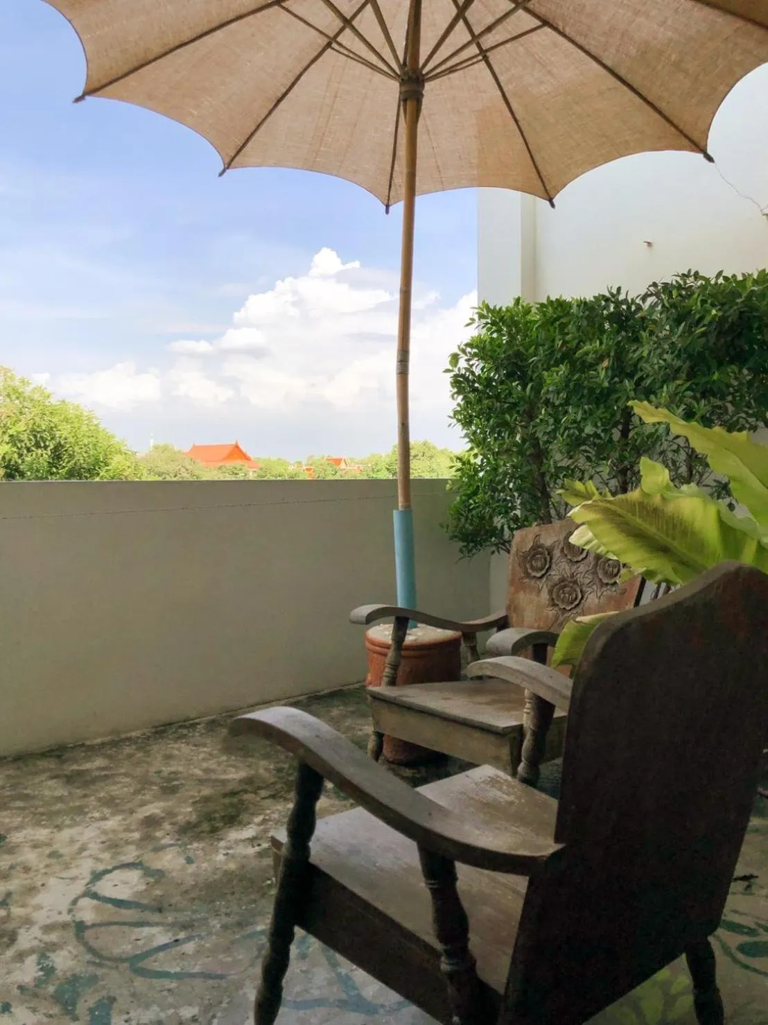 Patio in 11:11 Hostel