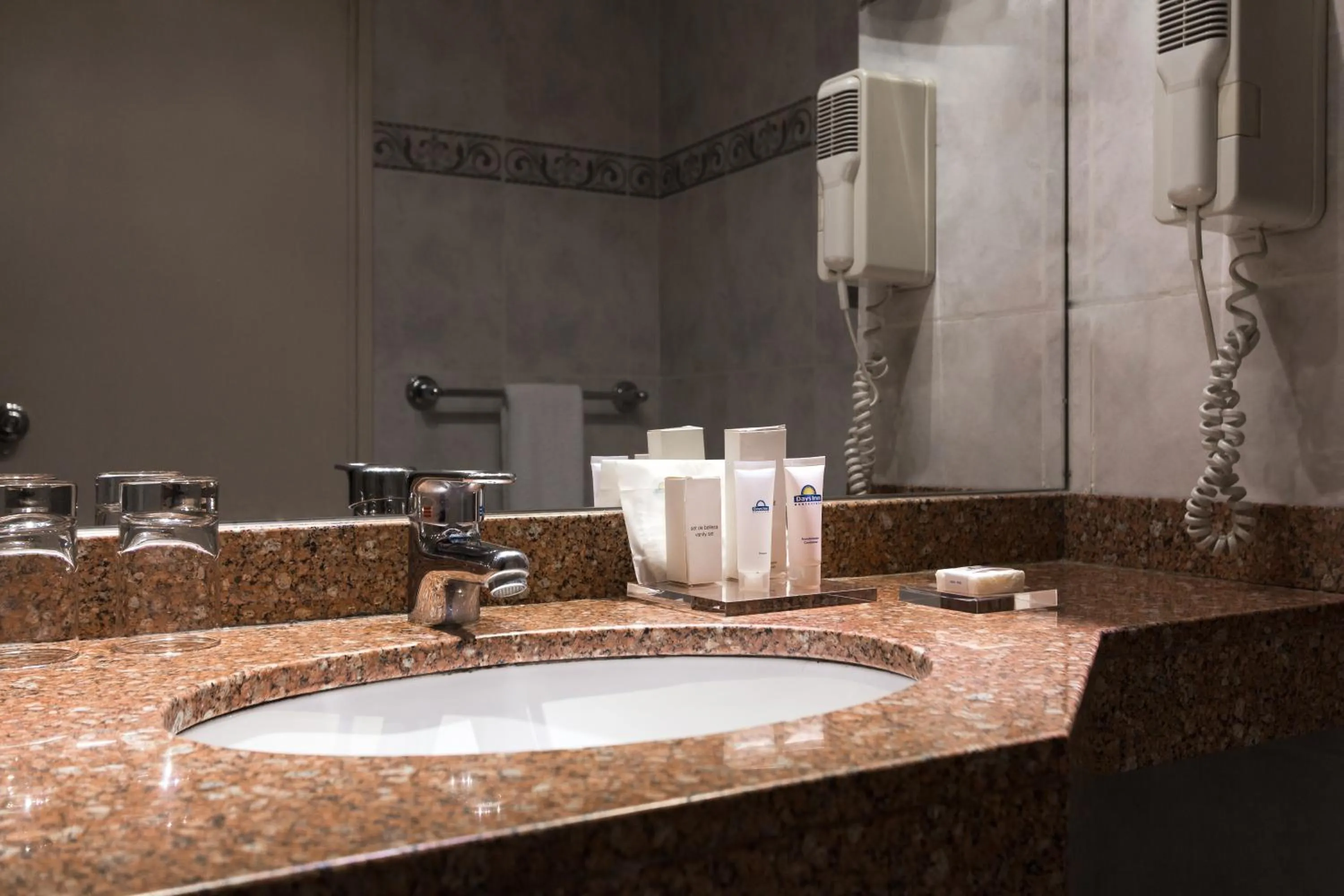 Bed in Days Inn by Wyndham Montevideo