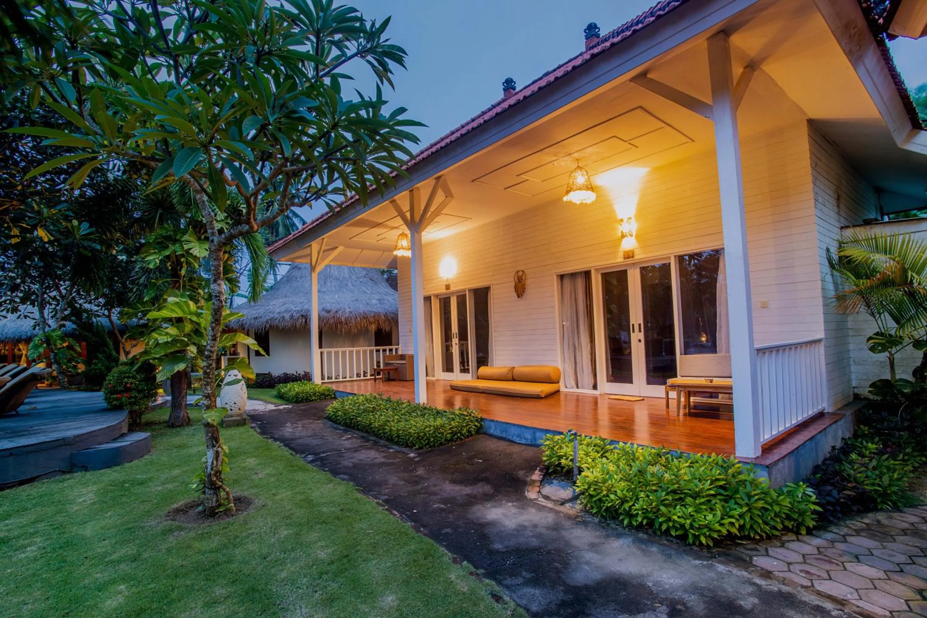 Sanghyang Bay Villas