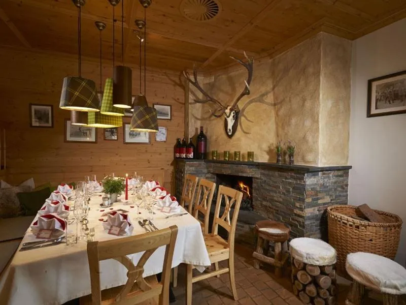 Restaurant/places to eat in AlpenOase Sonnhof