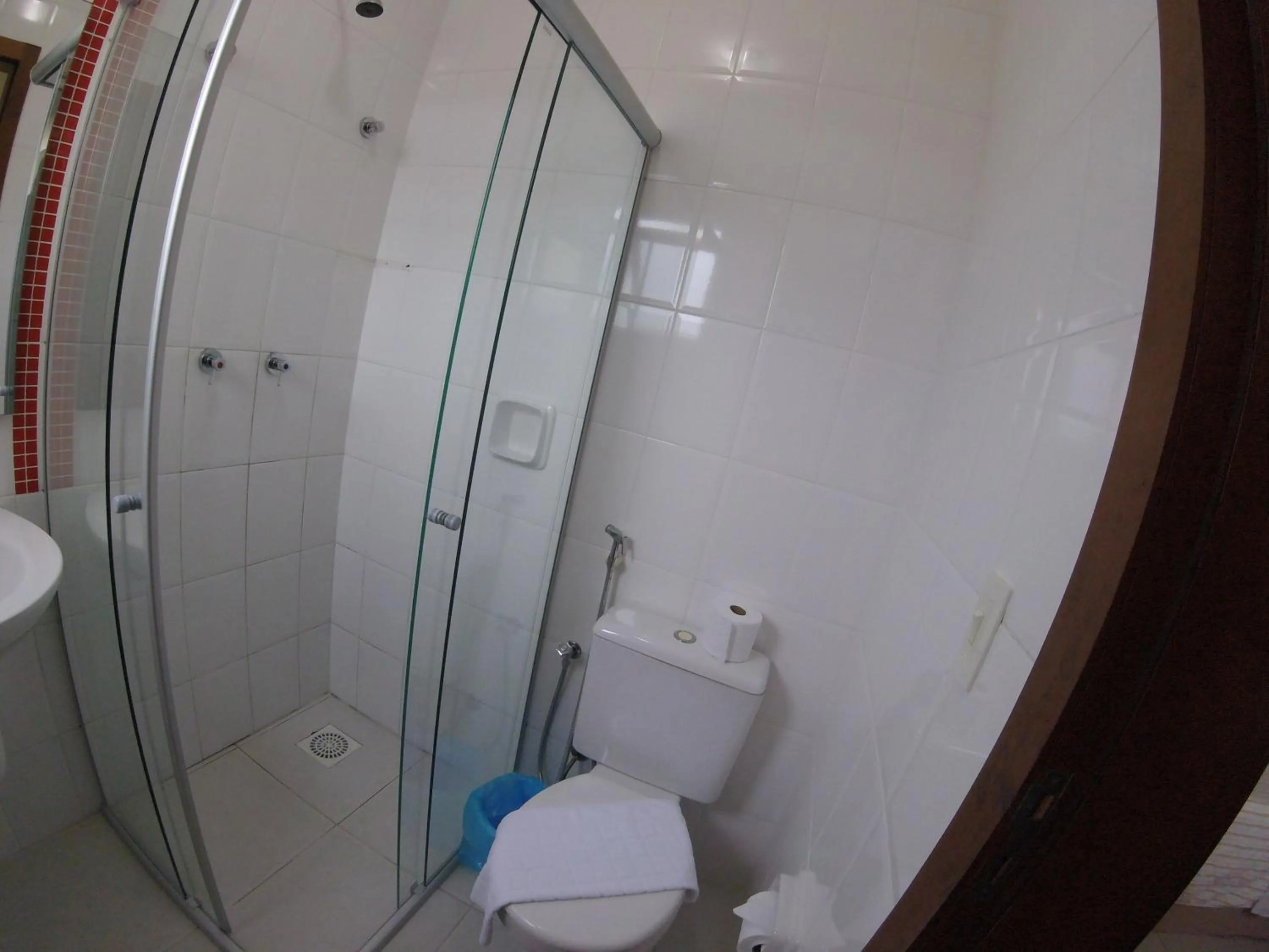 Bathroom in Hotel Hola