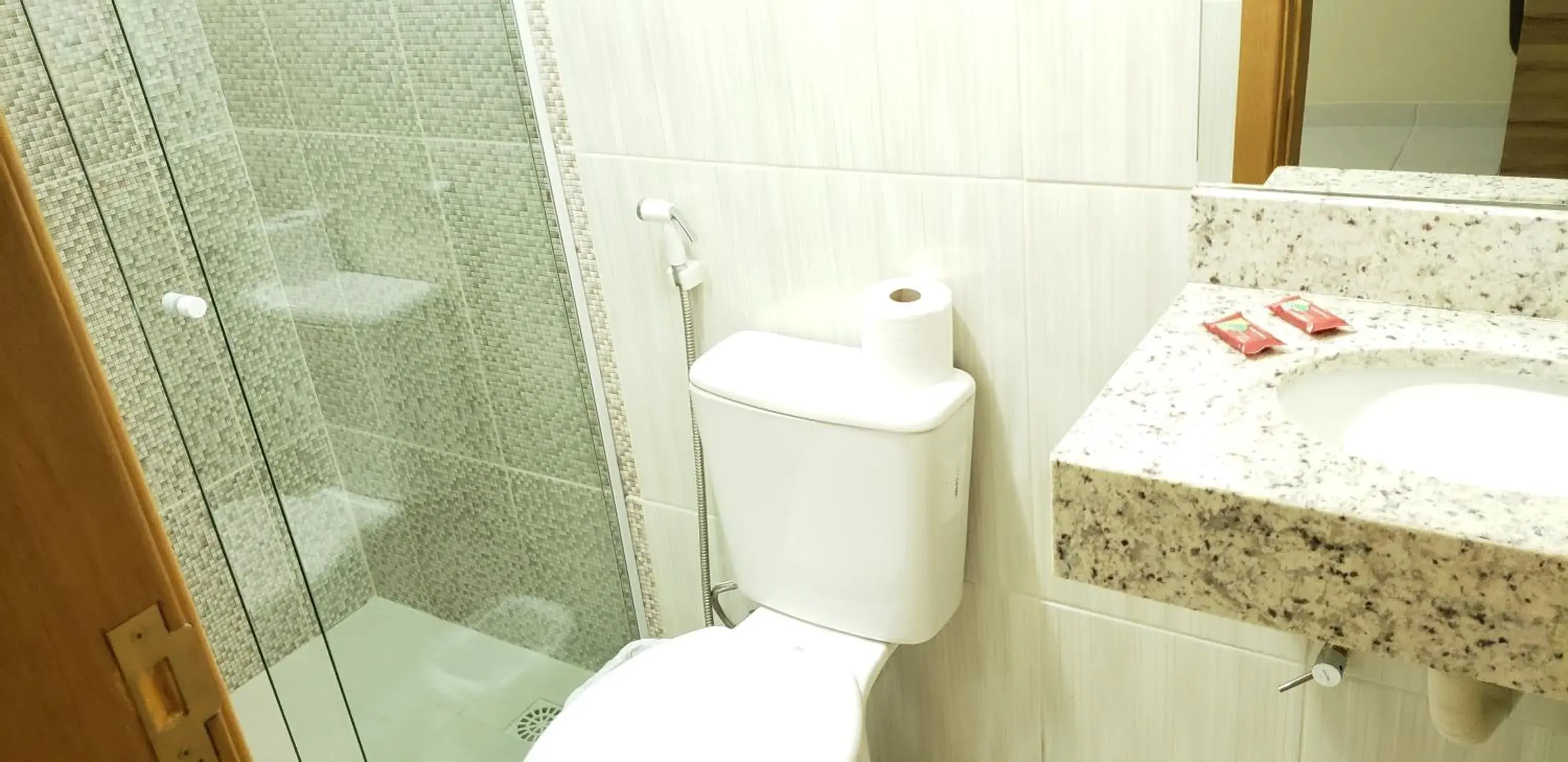 Budget Double Room in Hotel Hola Budget Double Room in Hotel Hola