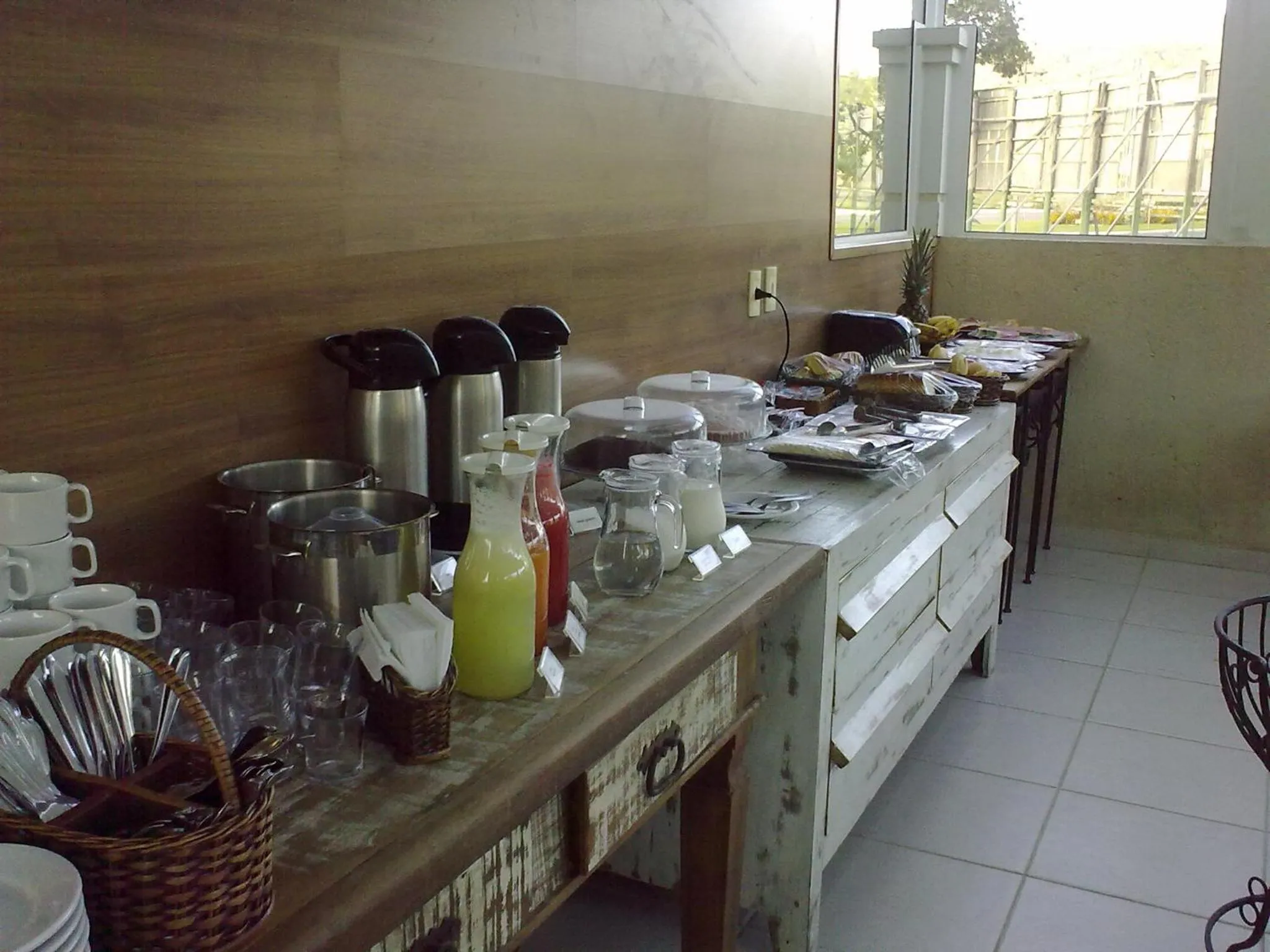 Continental breakfast in Hotel Hola
