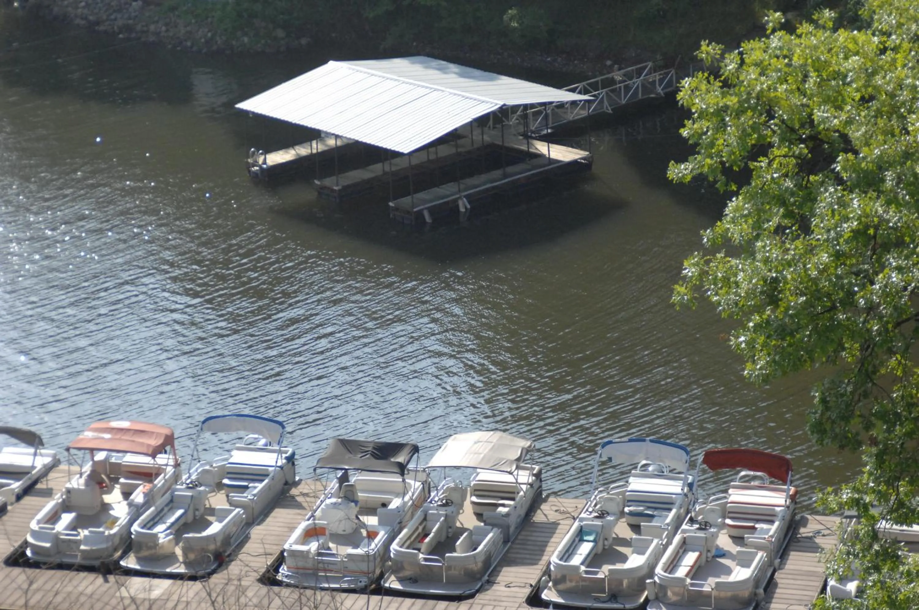 Lake view in Inn at Grand Glaize