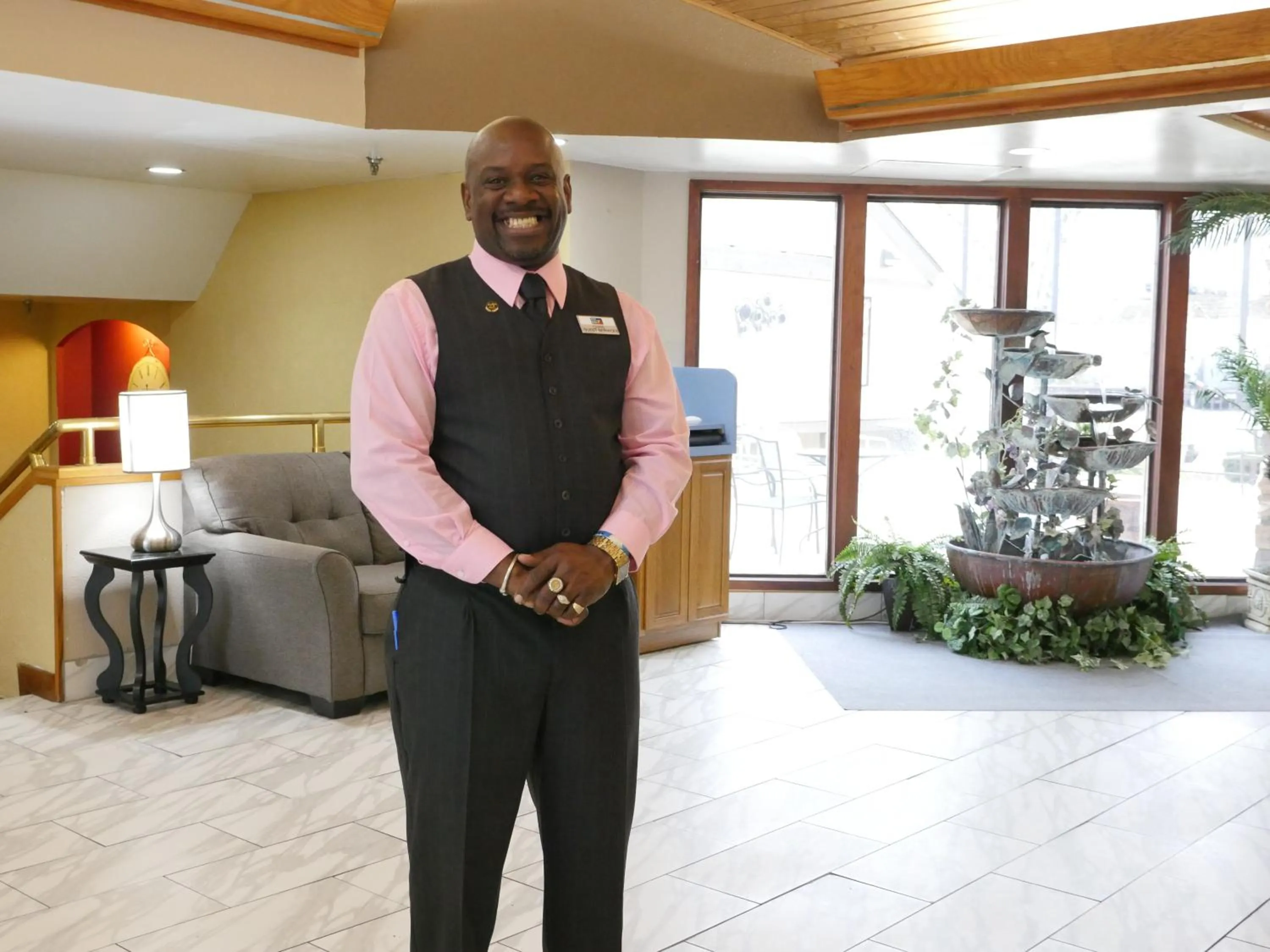 Staff in Inn at Grand Glaize