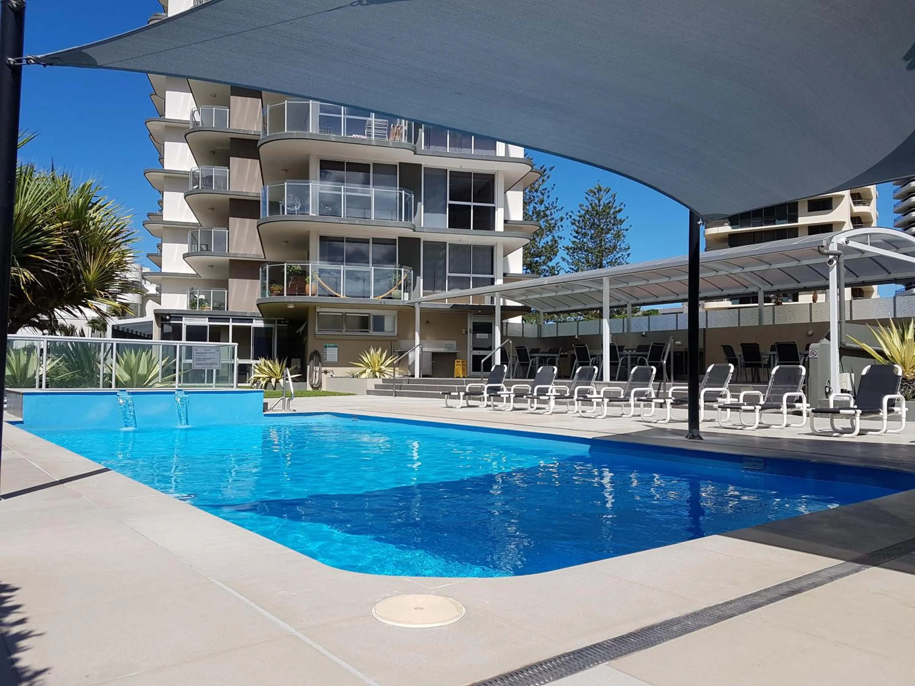 BBQ facilities in Sunbird Beach Resort Gold Coast