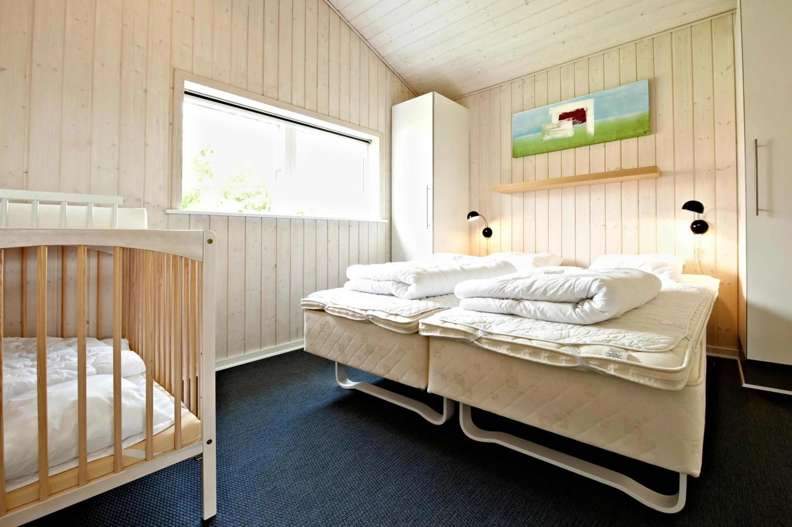 Bedroom, Bed in Lalandia Billund