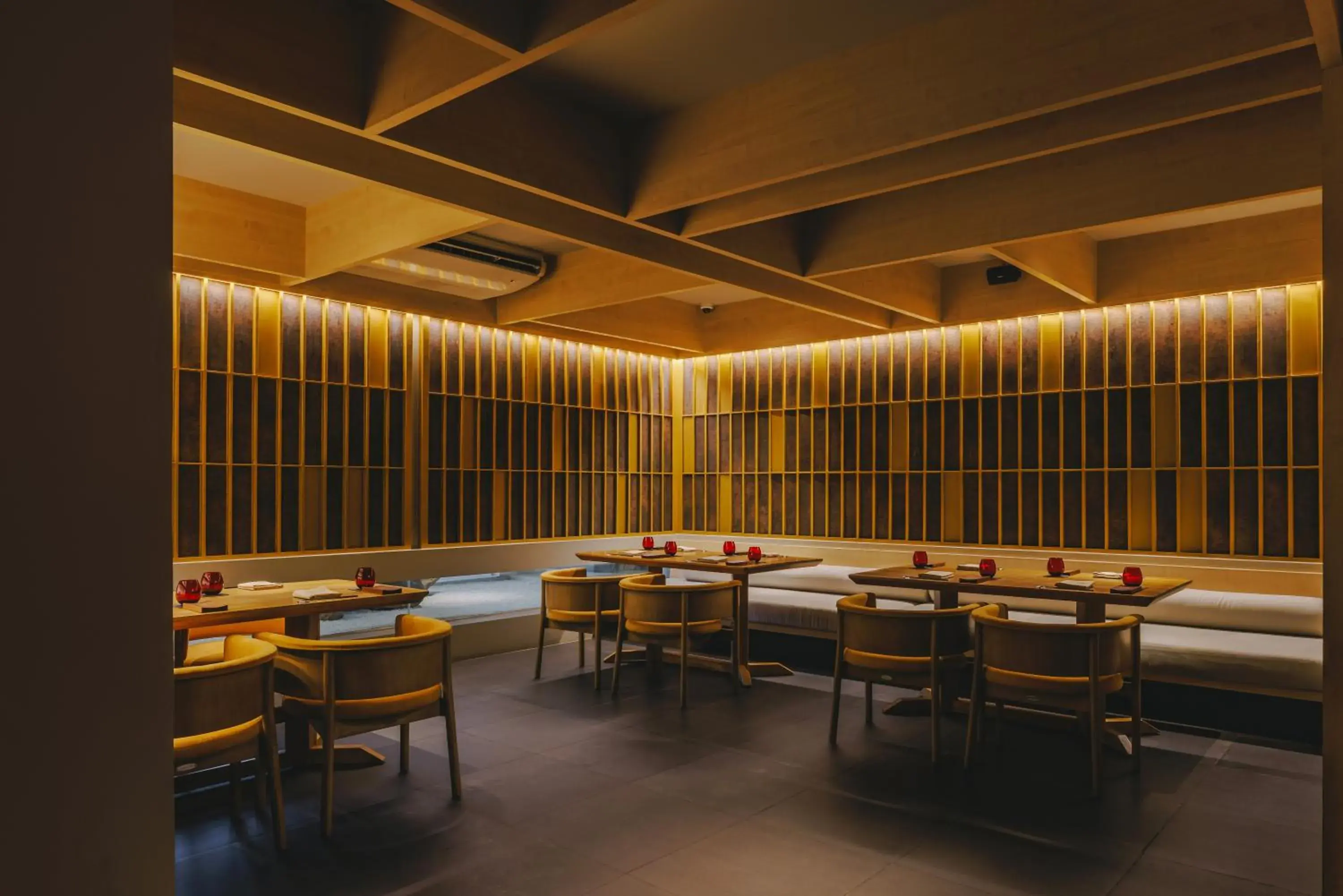 Restaurant/places to eat in Crimson Resort and Spa - Mactan Island, Cebu Restaurant/places to eat in Crimson Resort and Spa - Mactan Island, Cebu