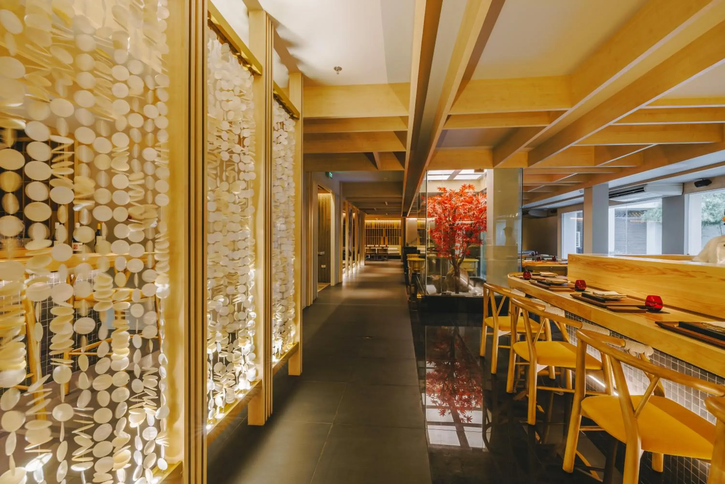 Restaurant/places to eat in Crimson Resort and Spa - Mactan Island, Cebu Restaurant/places to eat in Crimson Resort and Spa - Mactan Island, Cebu