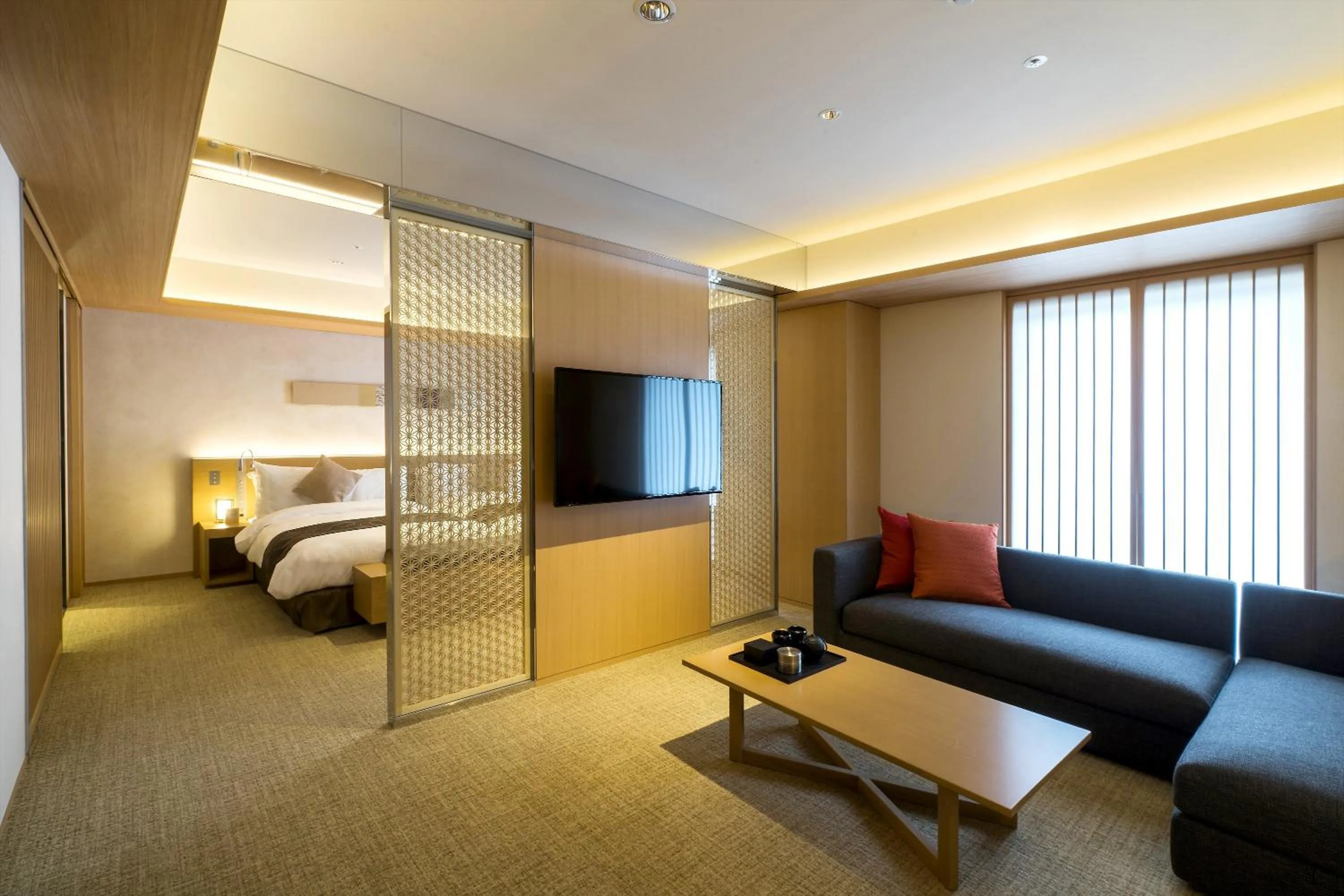 Photo of the whole room, Bed in ANA Crowne Plaza Hotel Kyoto by IHG