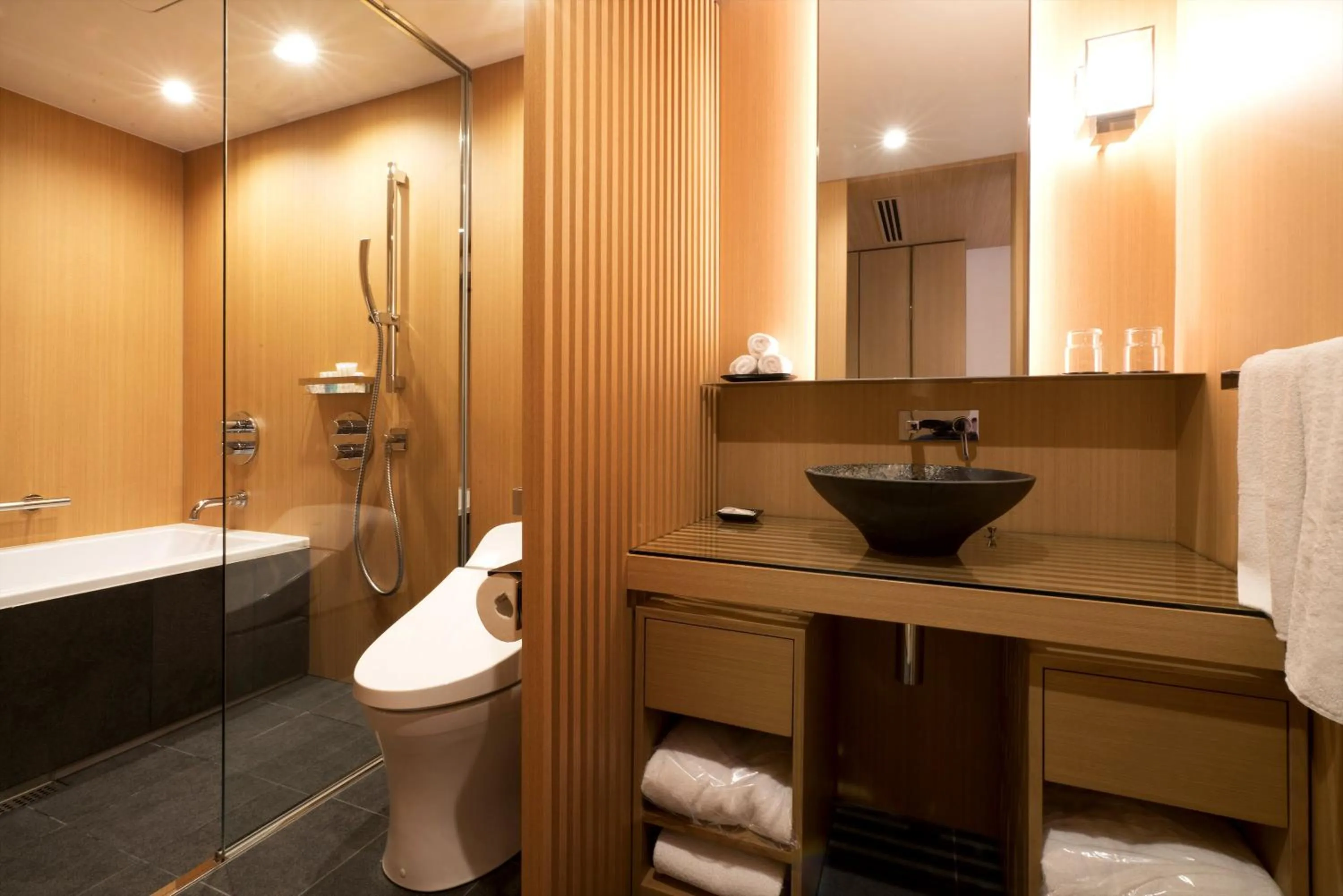Bathroom in ANA Crowne Plaza Hotel Kyoto by IHG