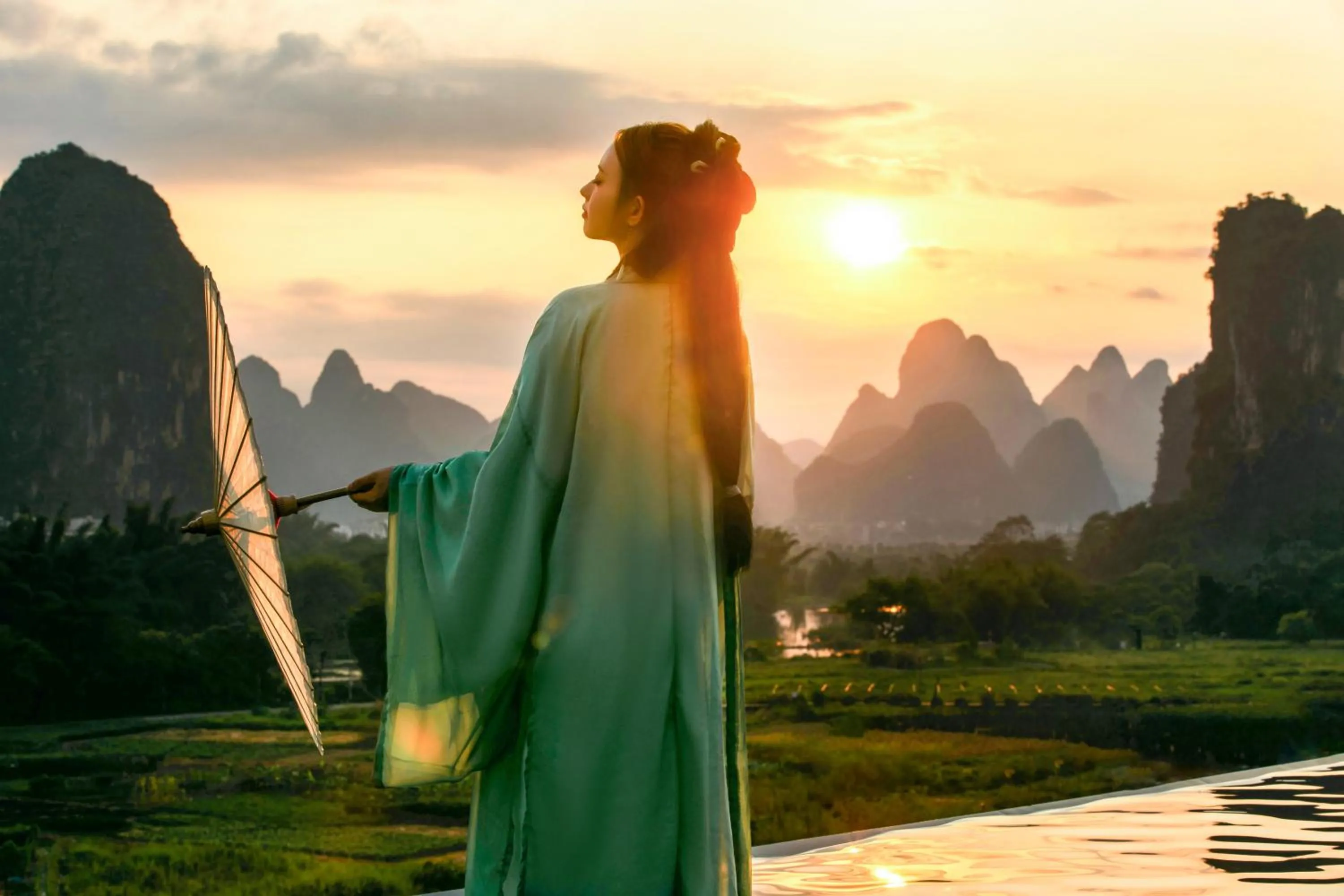 People in Yangshuo Hidden Dragon Villa
