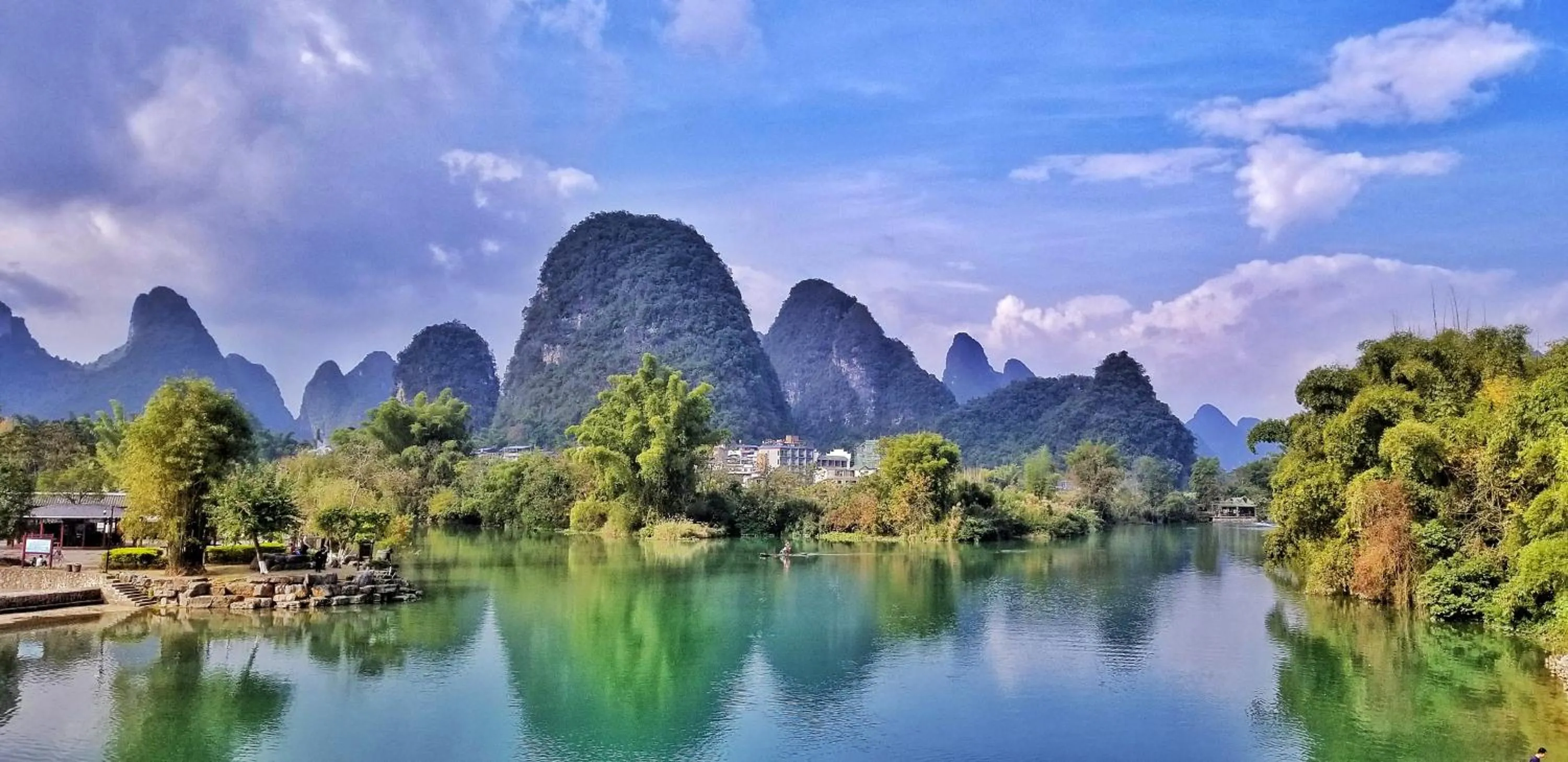 Natural landscape in Yangshuo Hidden Dragon Villa