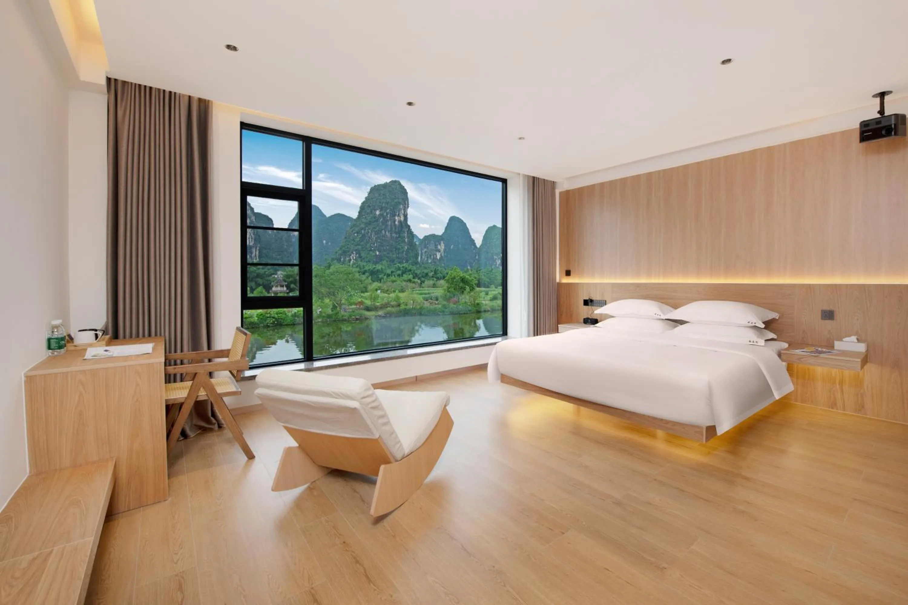 Bed in Yangshuo Hidden Dragon Villa