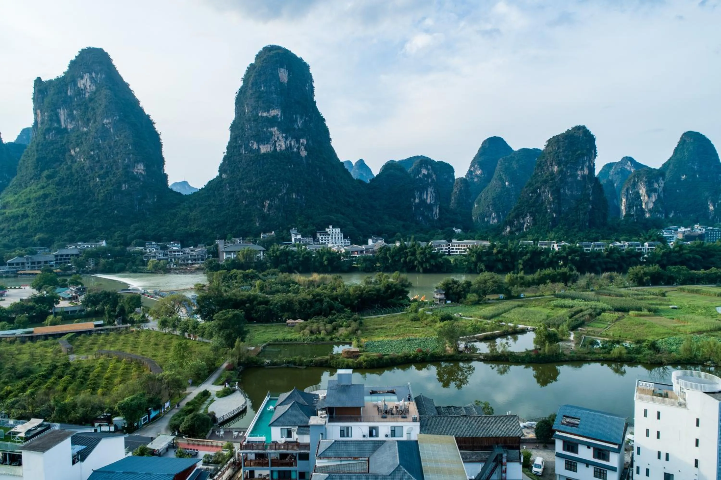 Balcony/Terrace in Yangshuo Hidden Dragon Villa