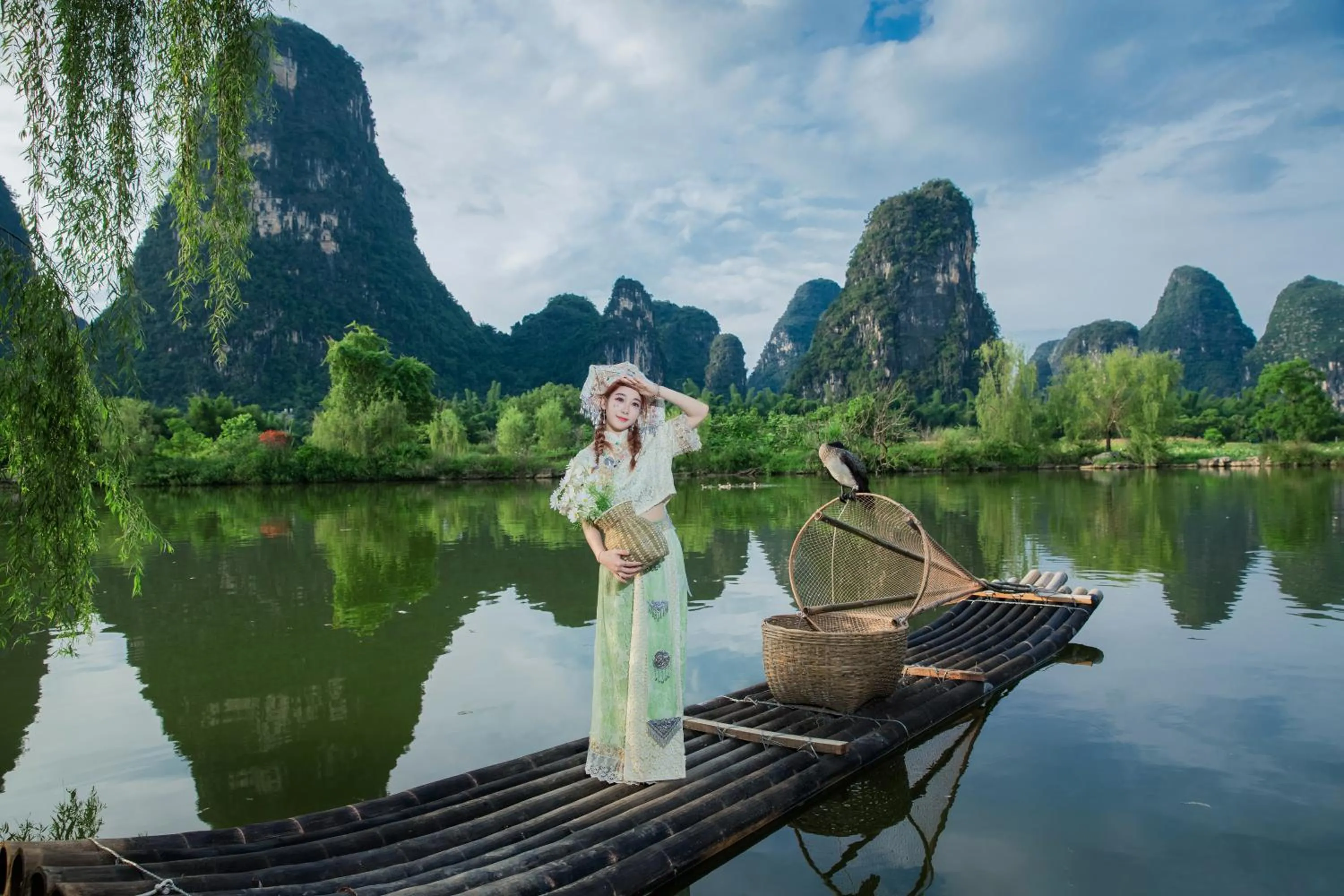 Spring in Yangshuo Hidden Dragon Villa