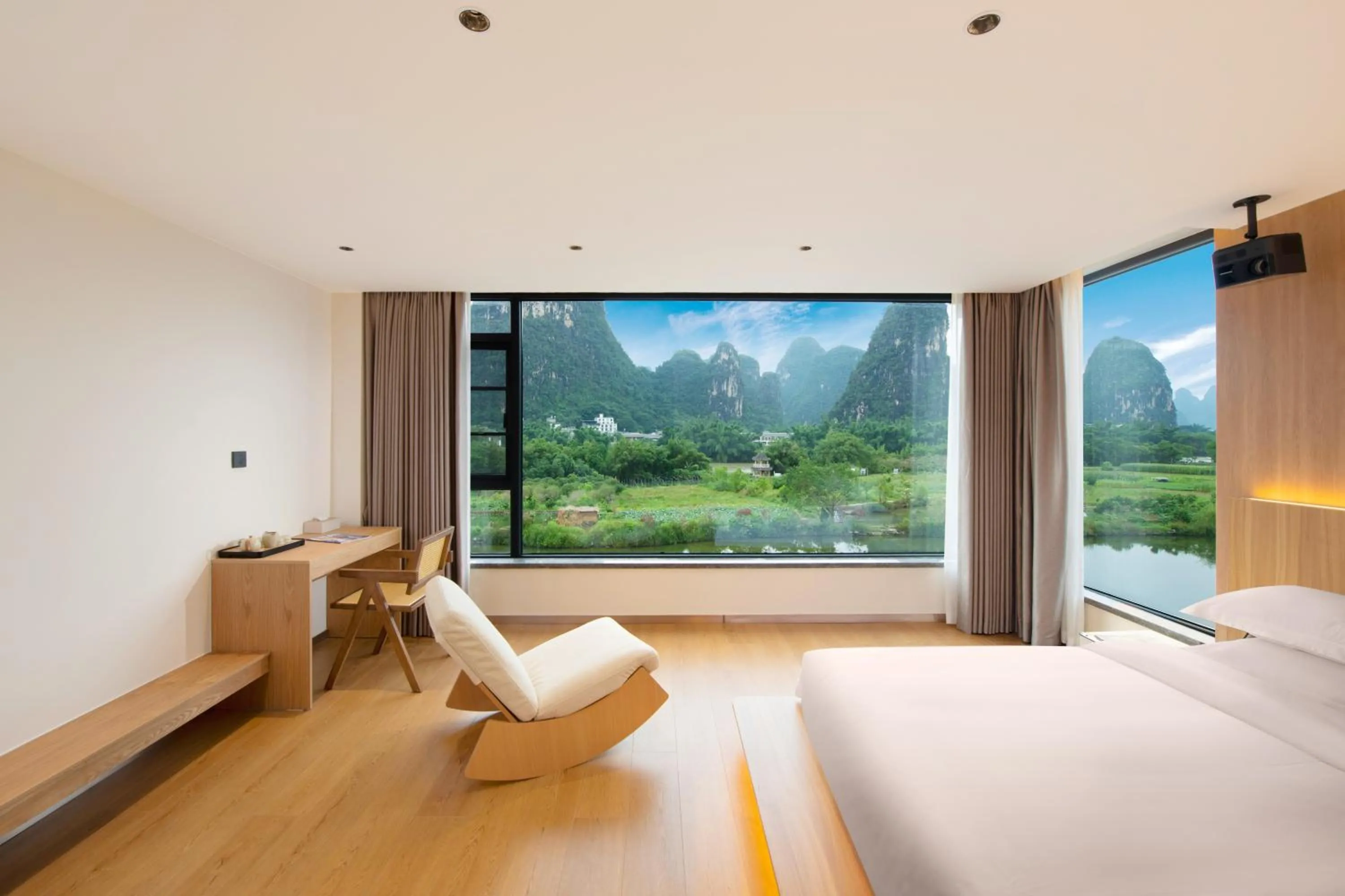 Bed in Yangshuo Hidden Dragon Villa