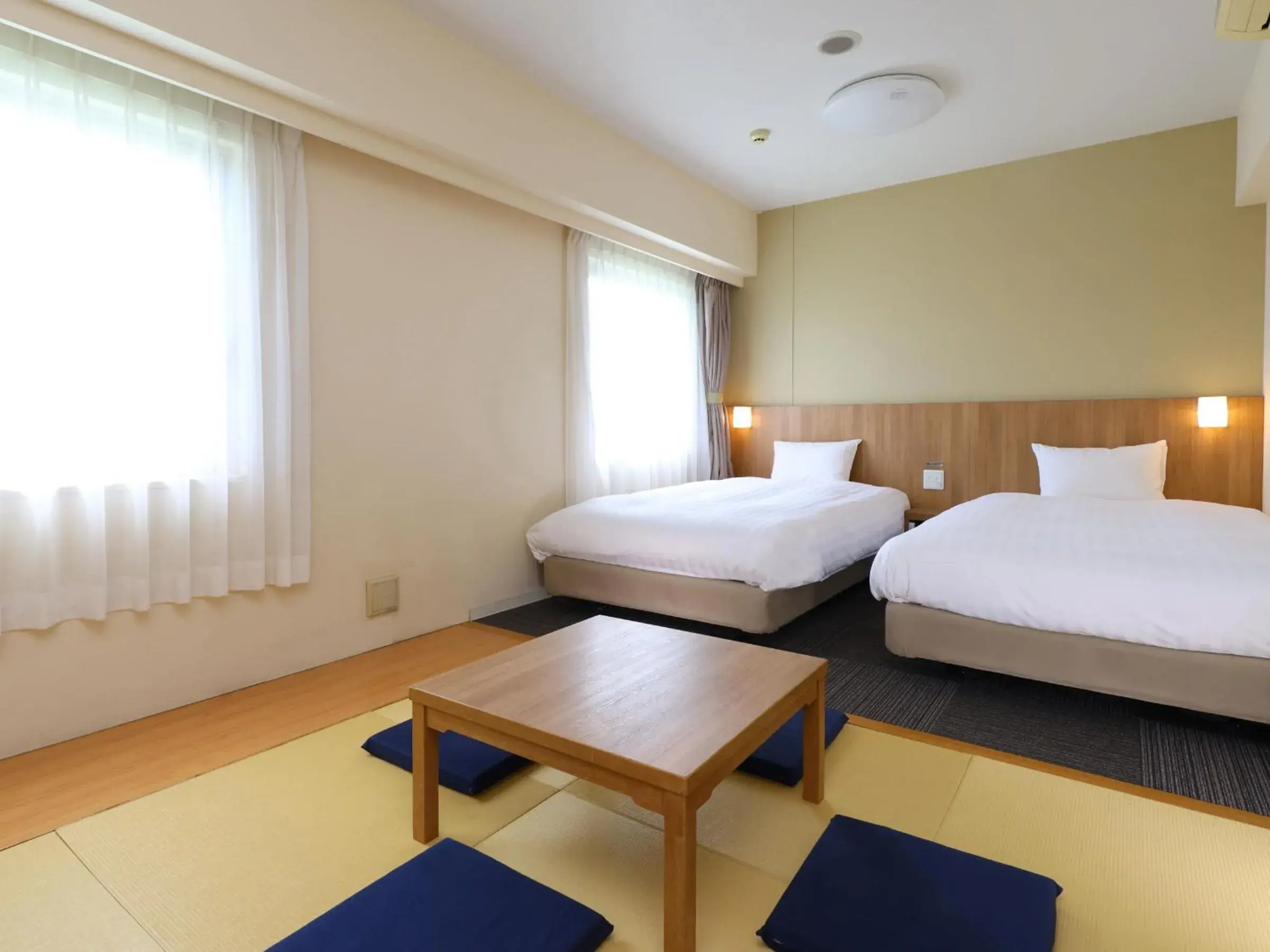 Photo of the whole room, Bed in Dormy Inn Express Mikawaanjo Photo of the whole room, Bed in Dormy Inn Express Mikawaanjo