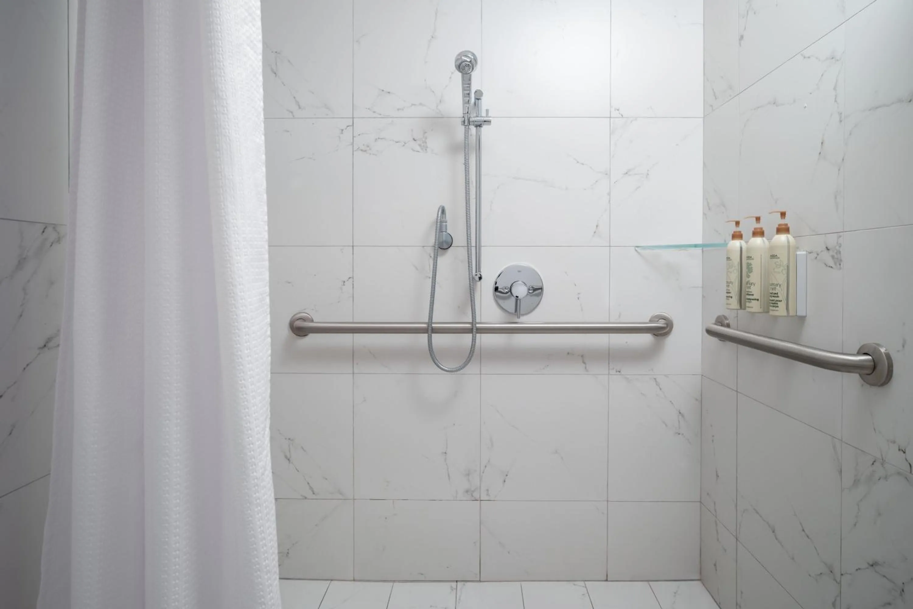 Bathroom in Renaissance Orlando Resort - Disney Springs Area