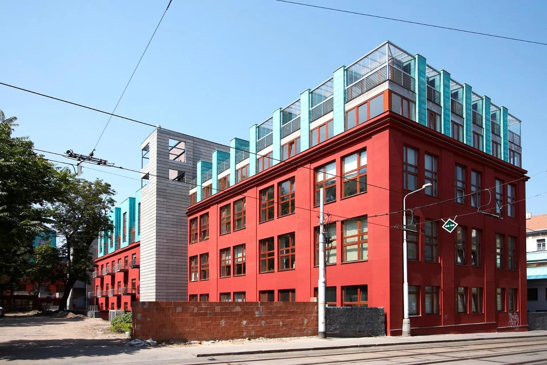 Facade/entrance in Fully renovated stylish duplex in a convenient location