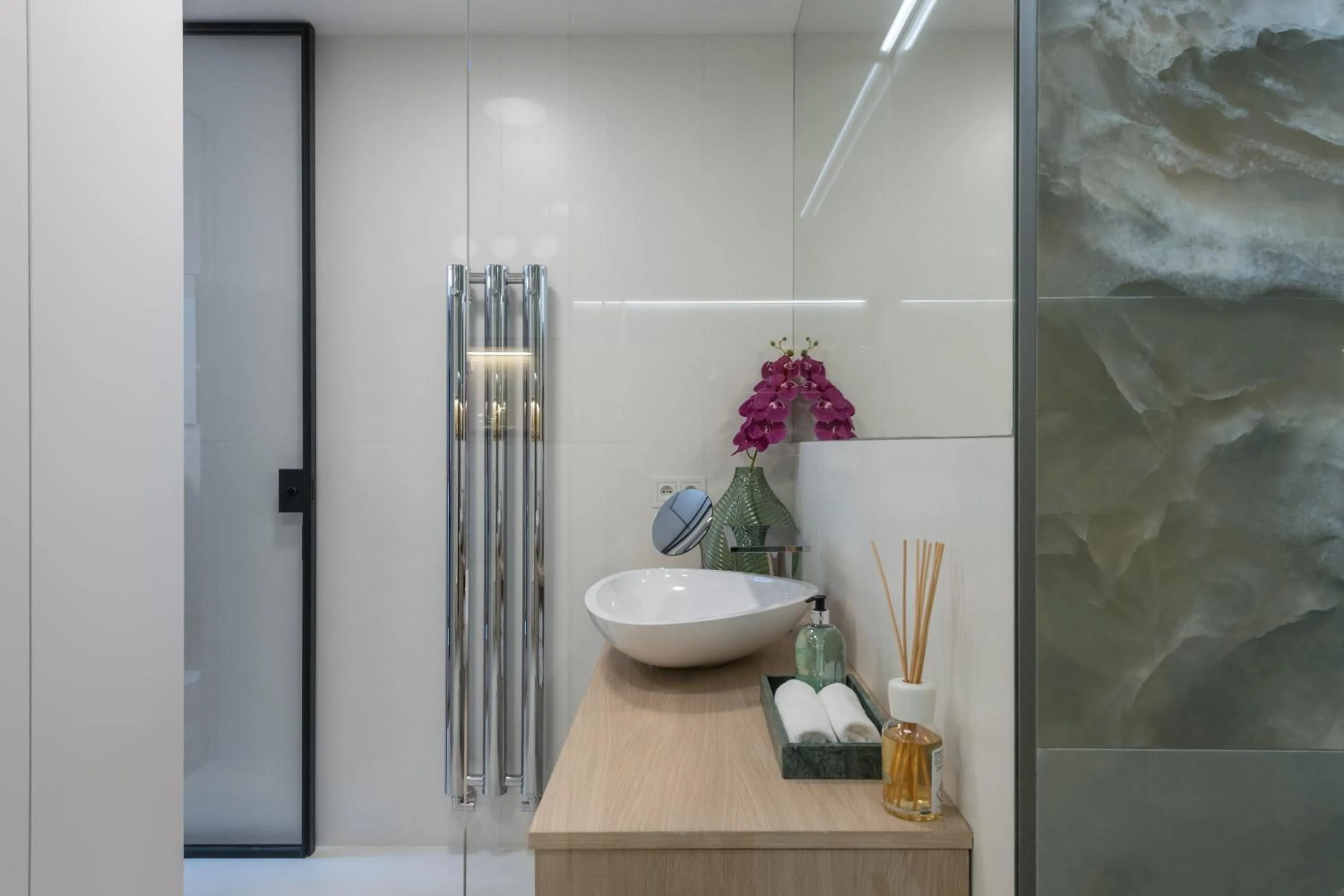 Bathroom in Fully renovated stylish duplex in a convenient location